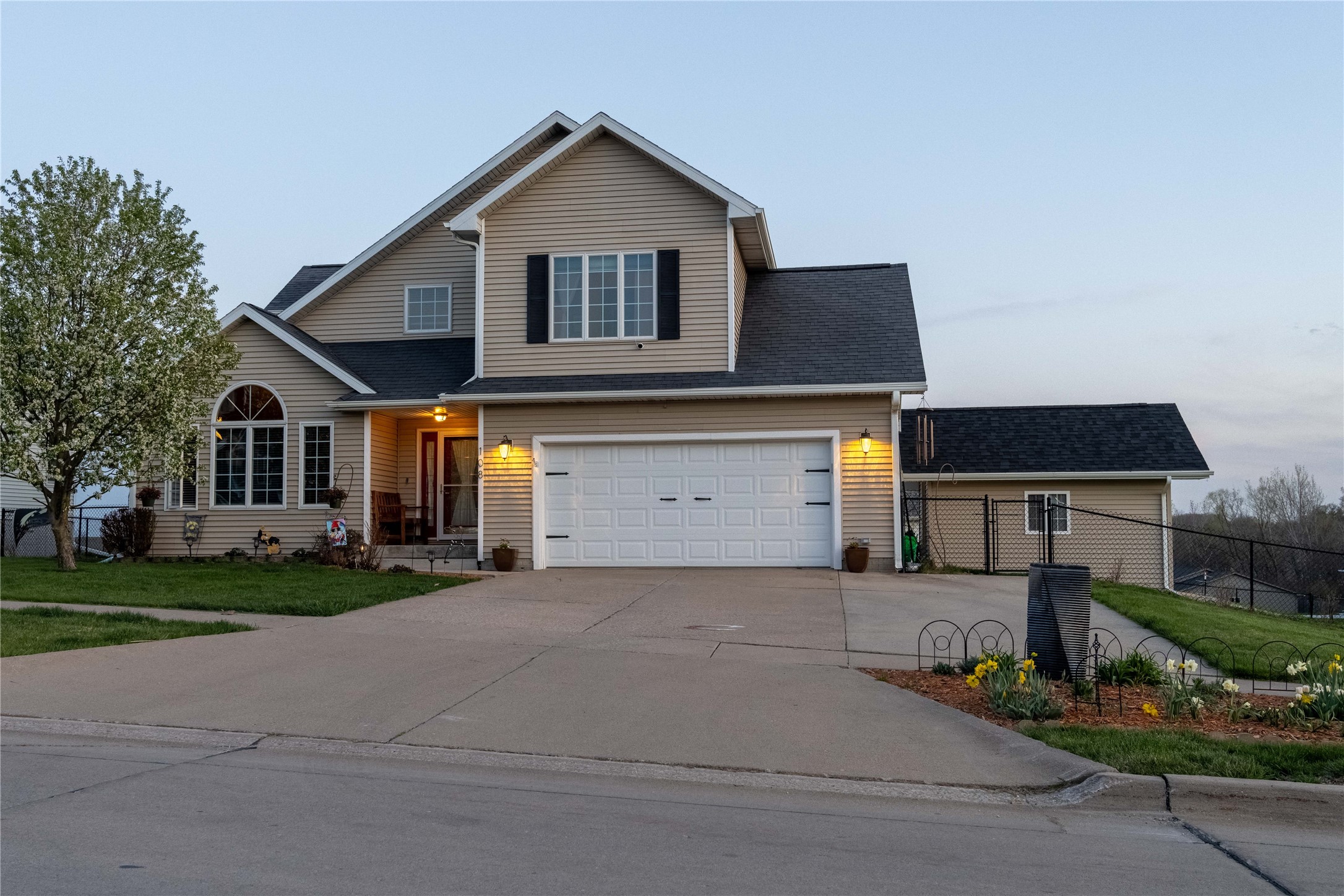 108 Golfview Drive Property Photo