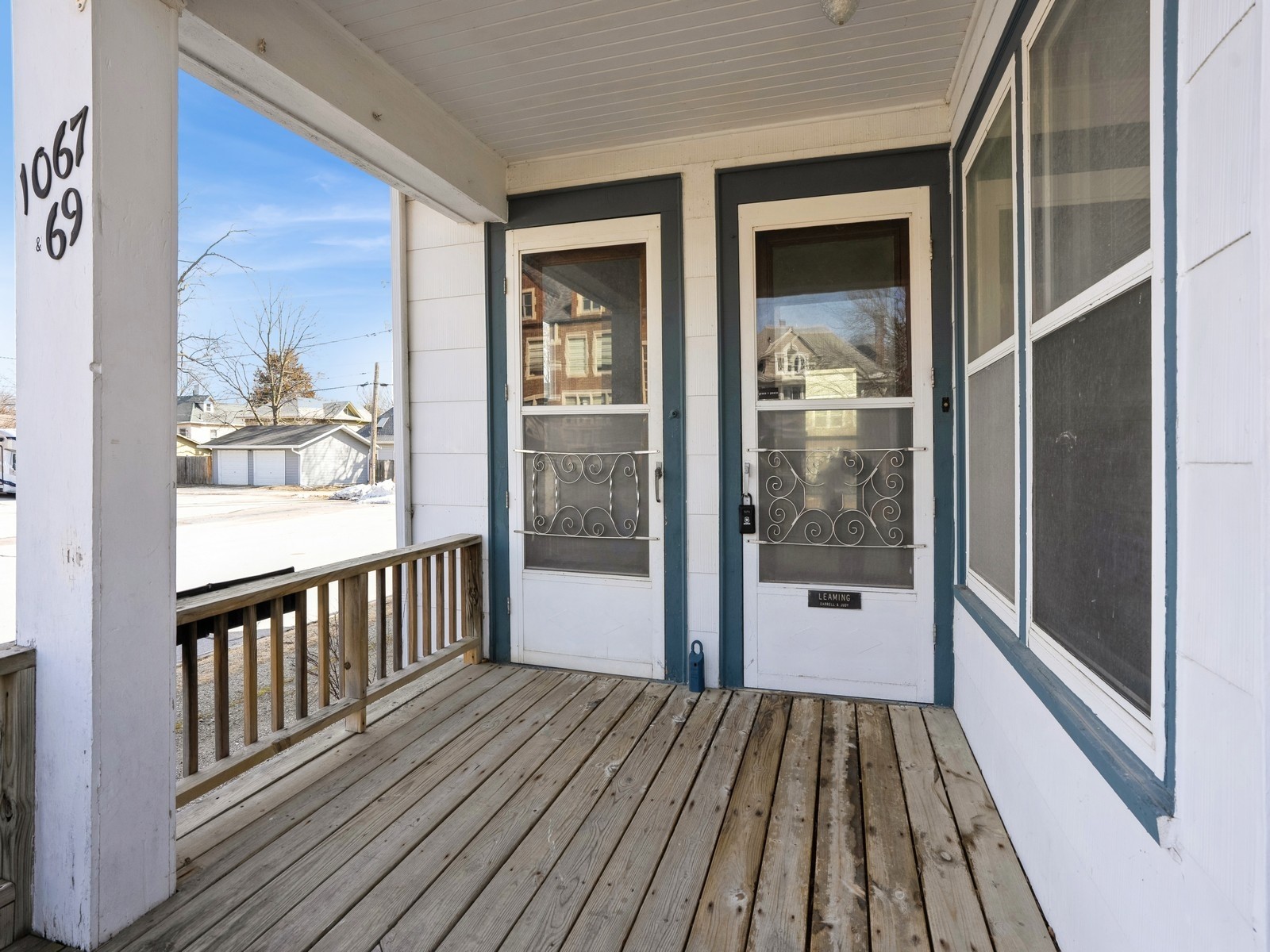 1067 37th Street Property Photo 3