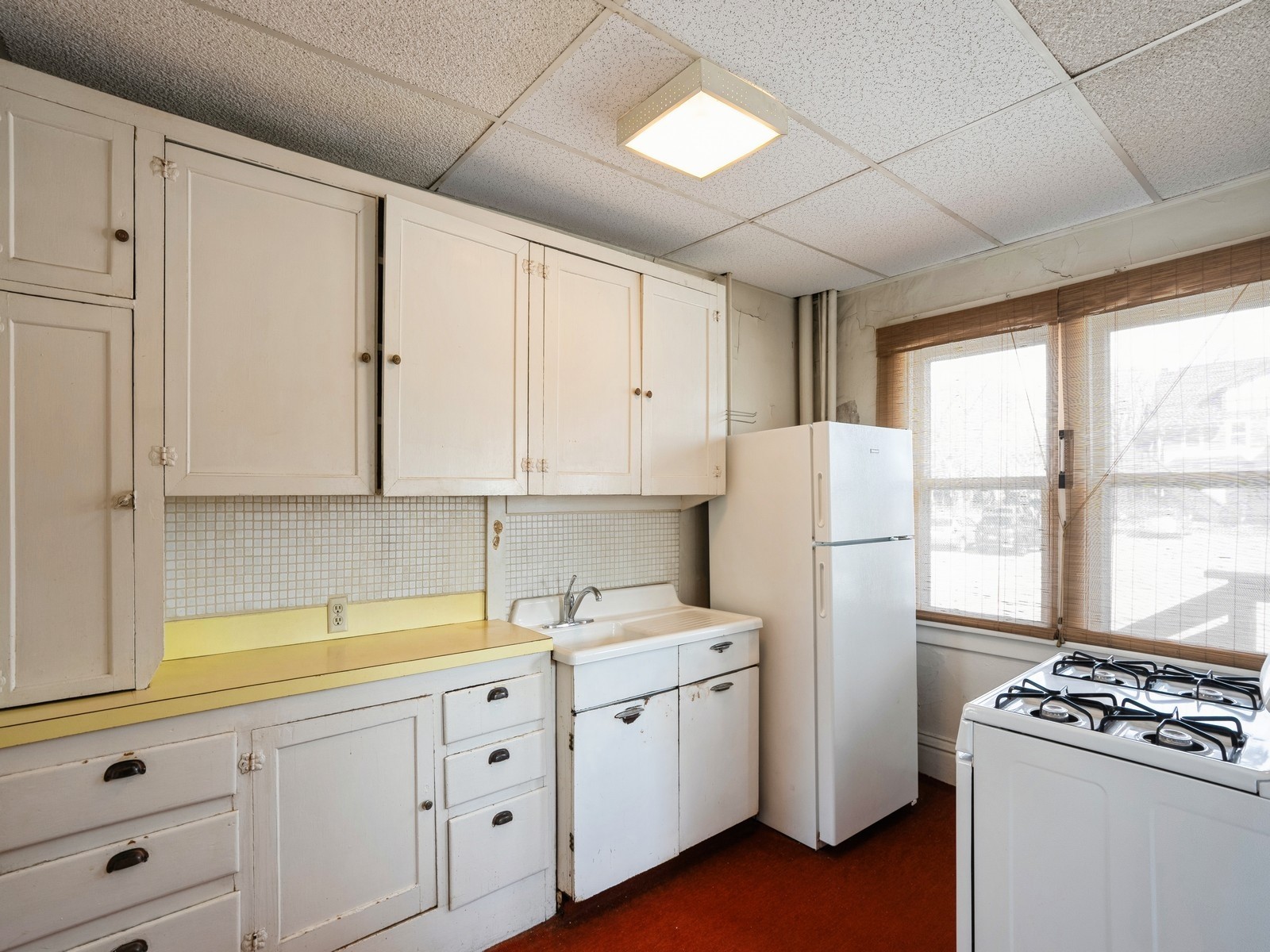 1067 37th Street Property Photo 12