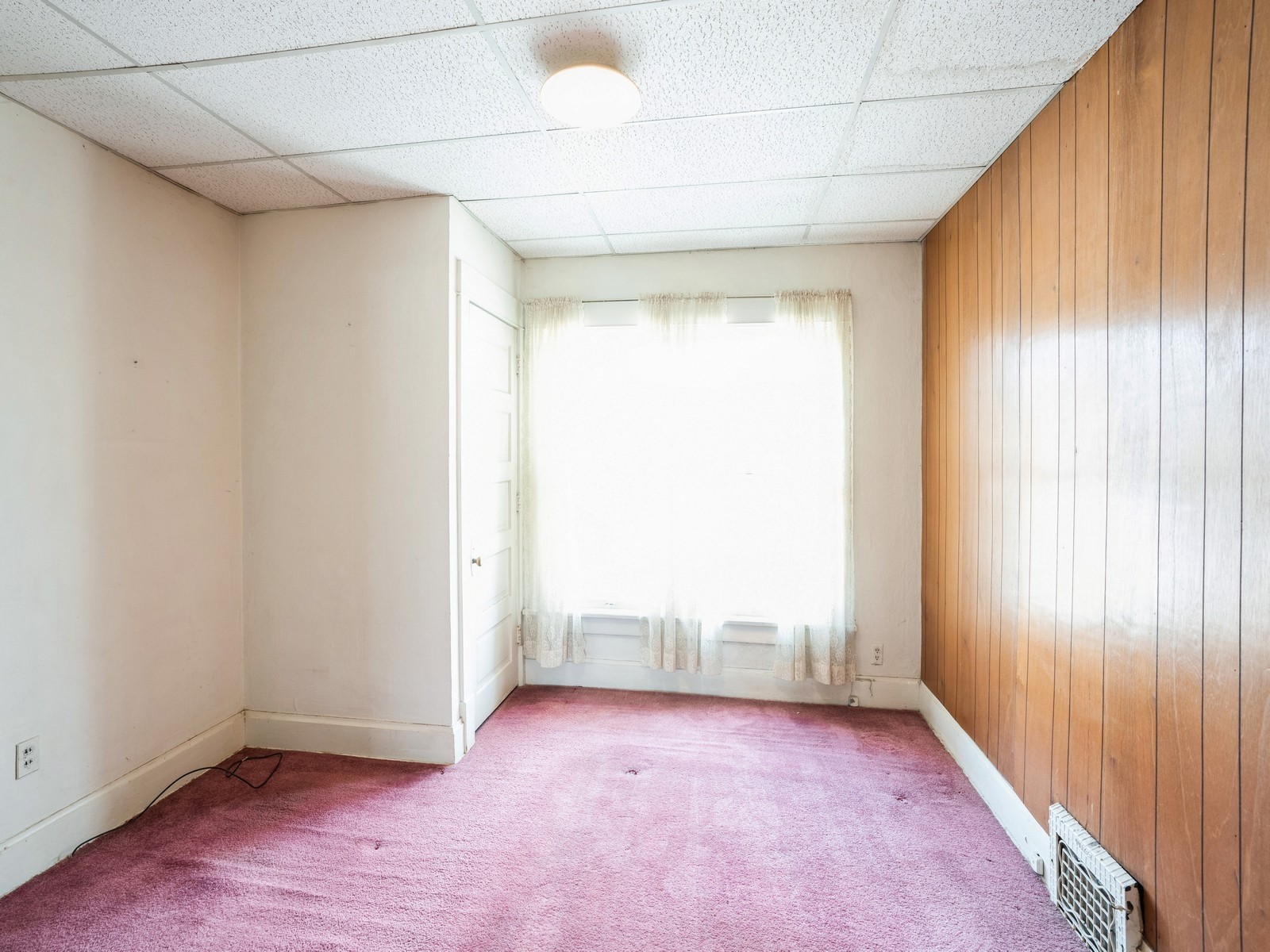 1067 37th Street Property Photo 18