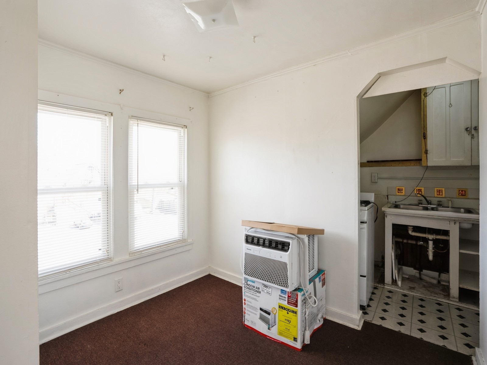 1067 37th Street Property Photo 28
