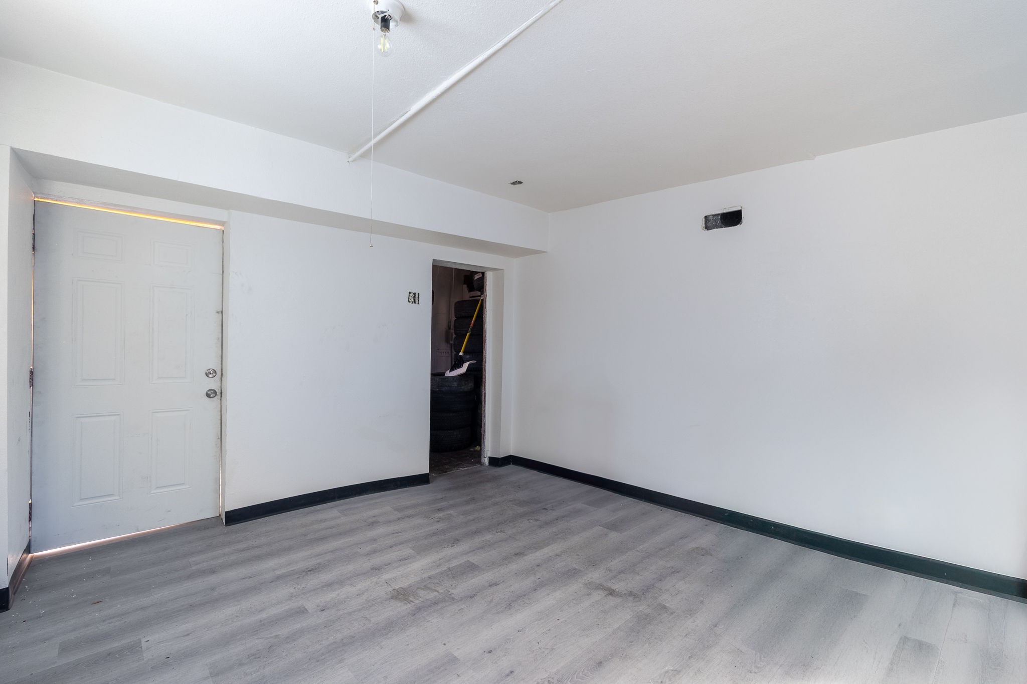 1501 6th Avenue Property Photo 3