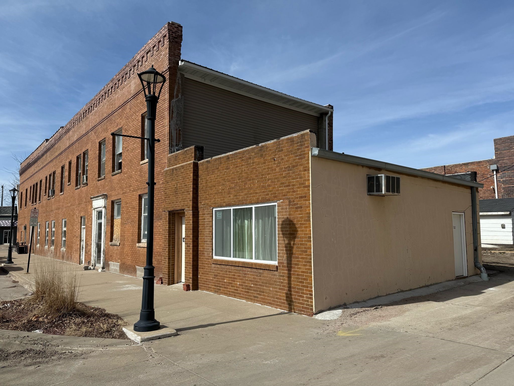 1300 2nd Streets Property Photo 4