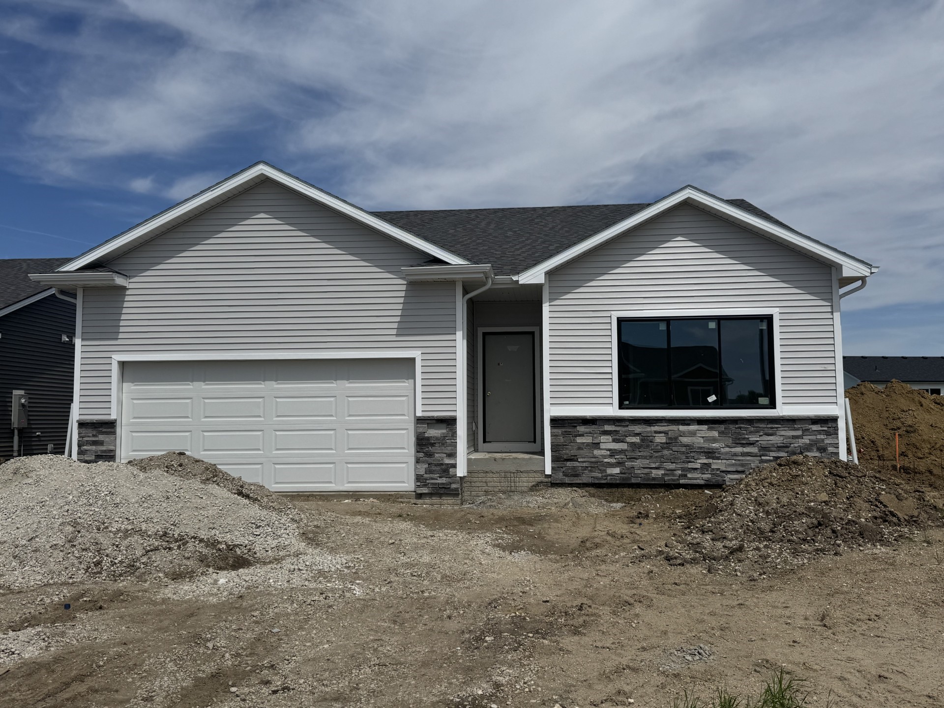 1811 Tuscany Drive Se Property Photo