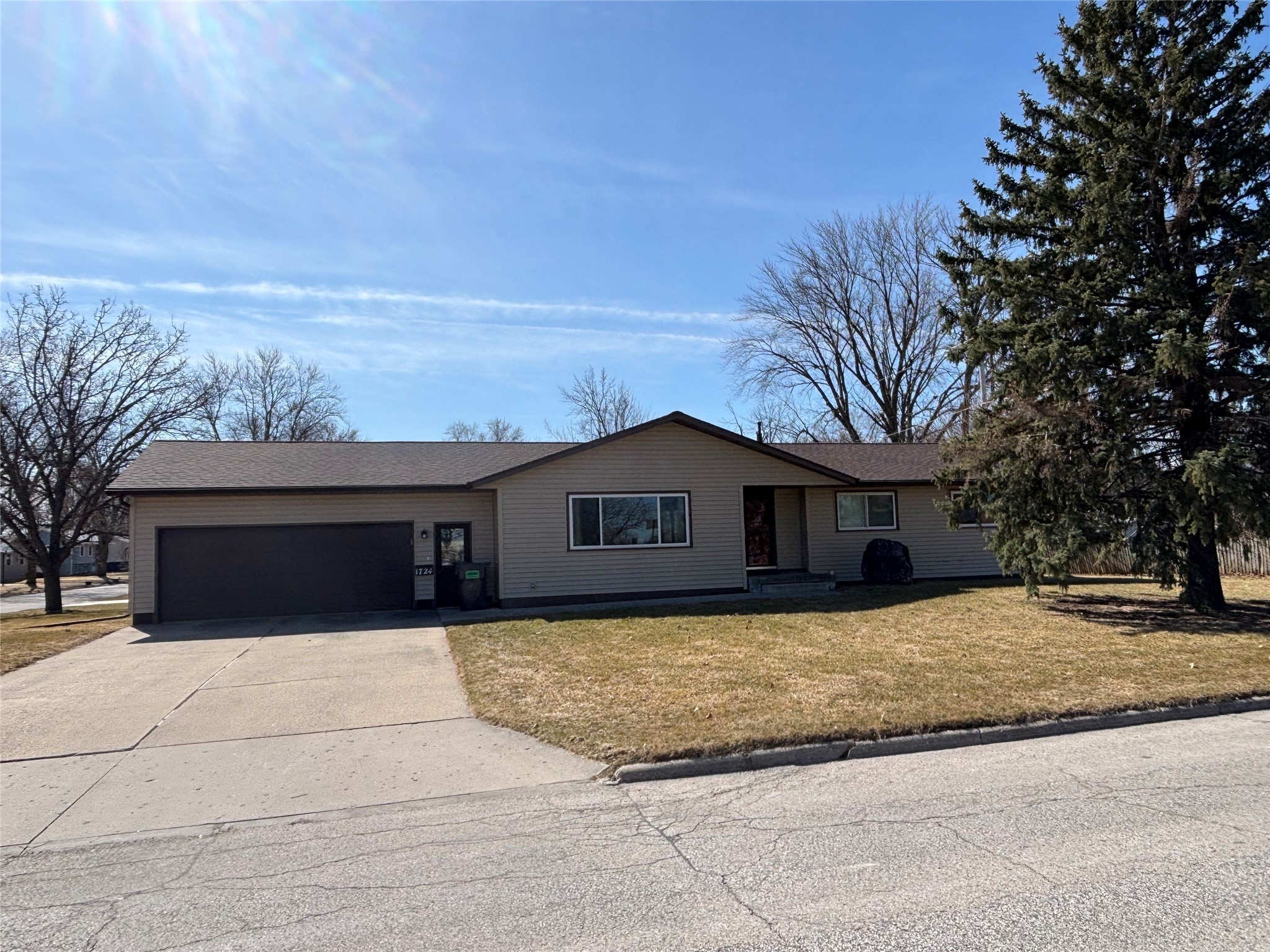 50201 Real Estate Listings Main Image