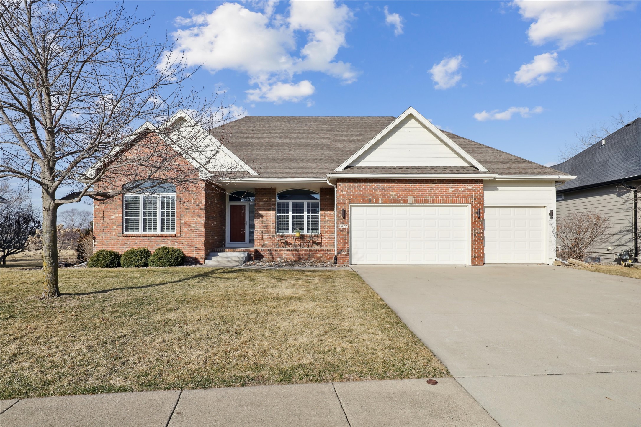 1825 Se Hawthorne Ridge Drive Property Photo