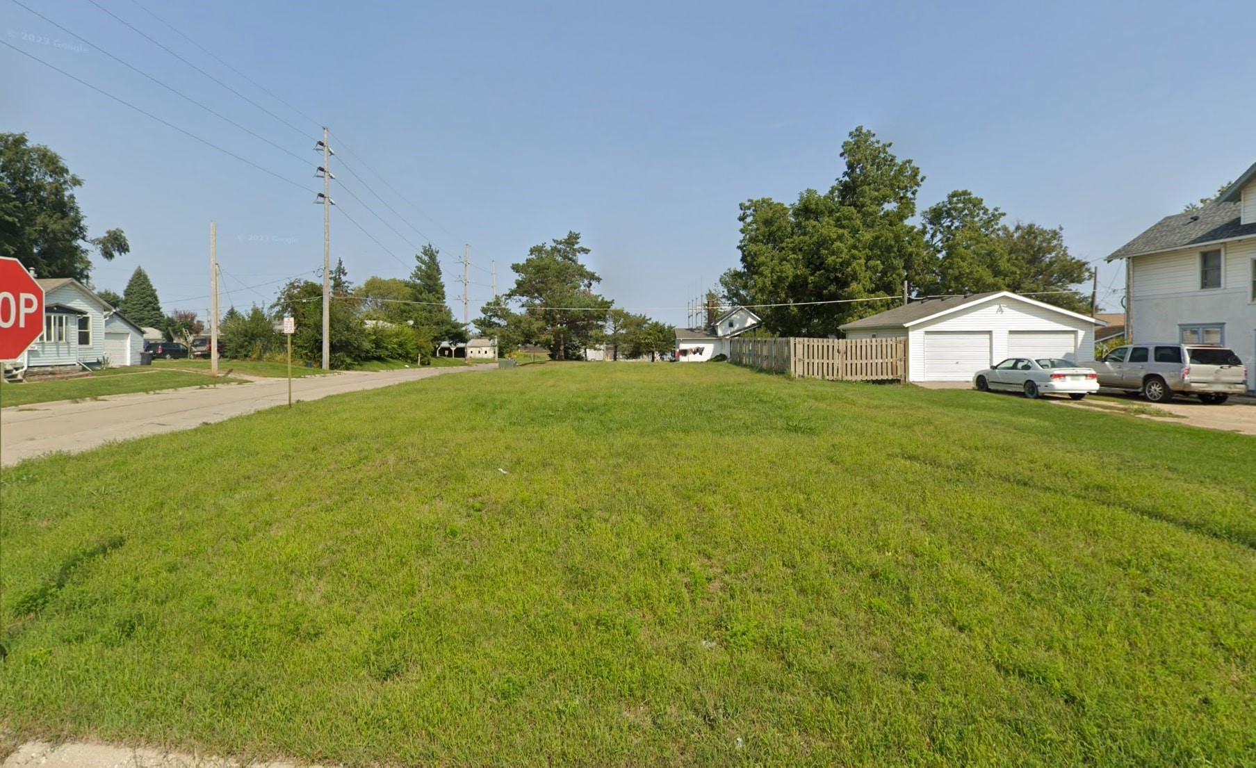 702 Swayze Street Property Photo