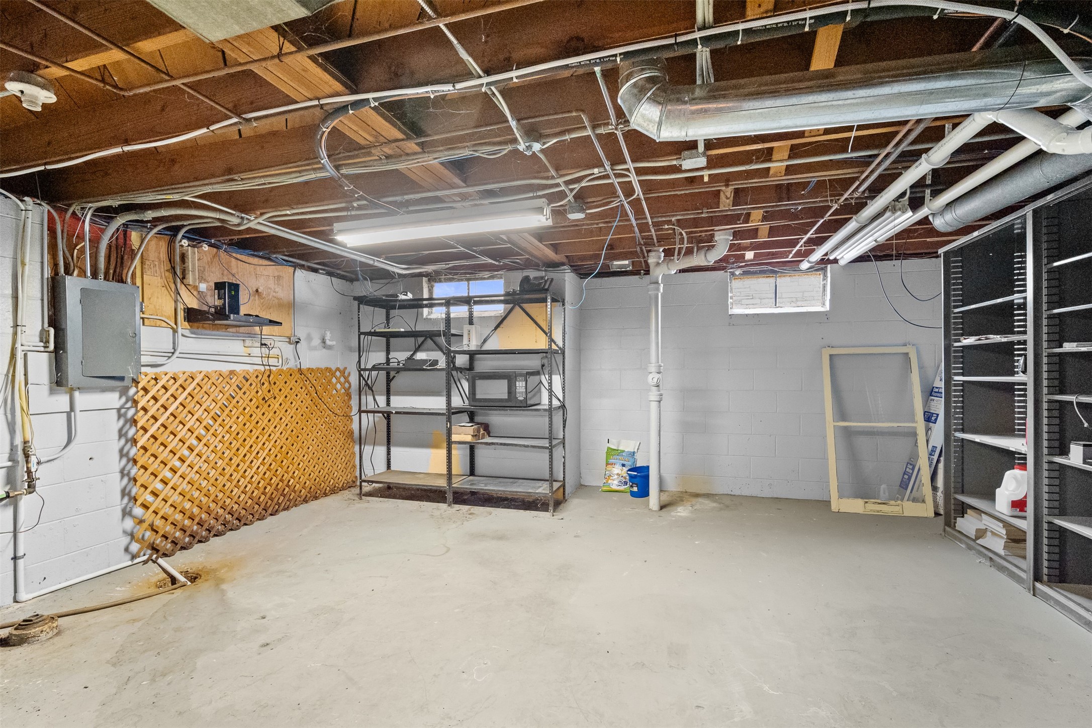 1116 Grand Avenue Property Photo 16