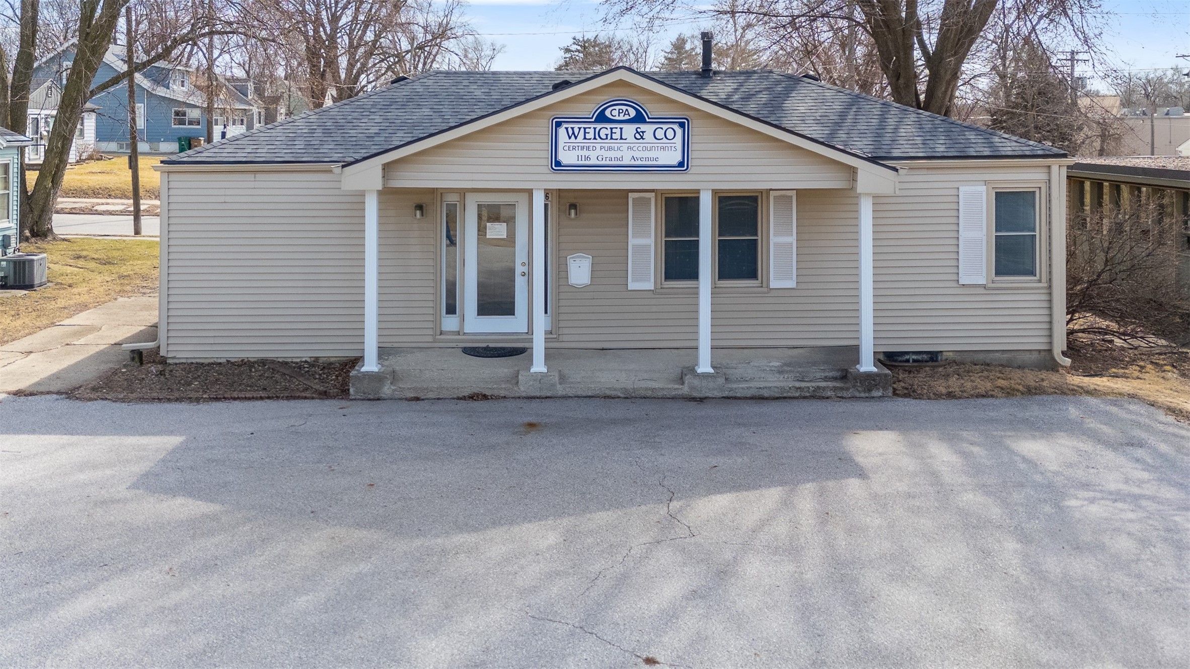 1116 Grand Avenue Property Photo 20