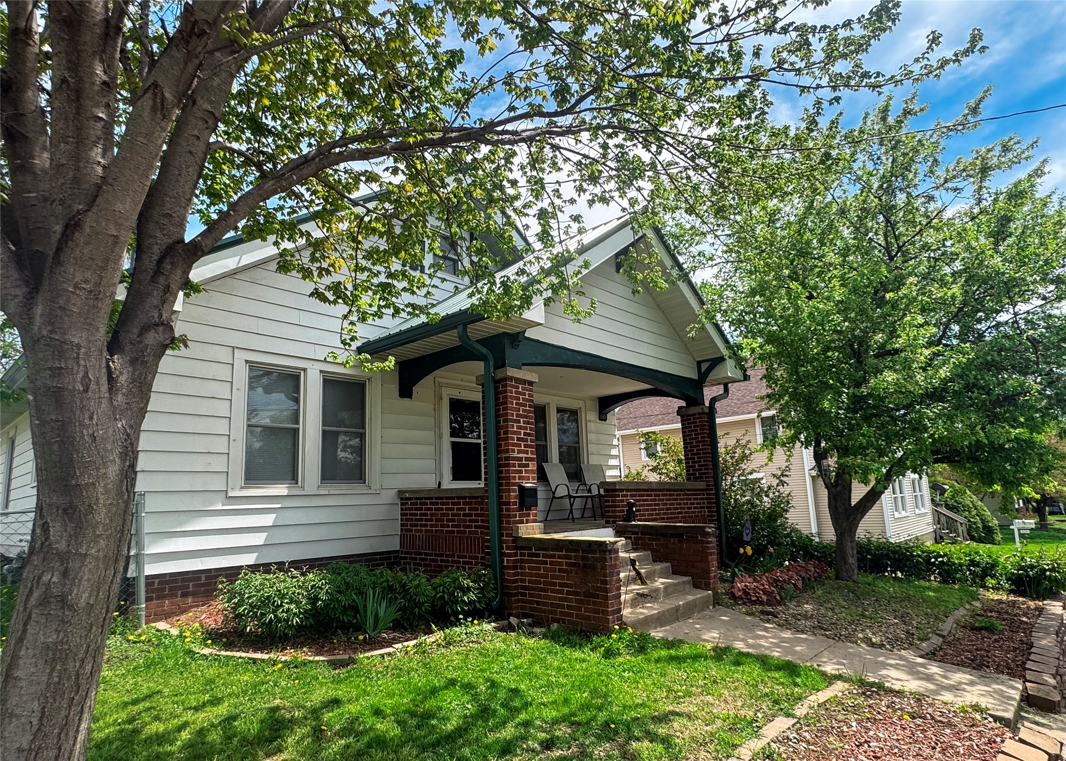410 1st Street S Property Photo
