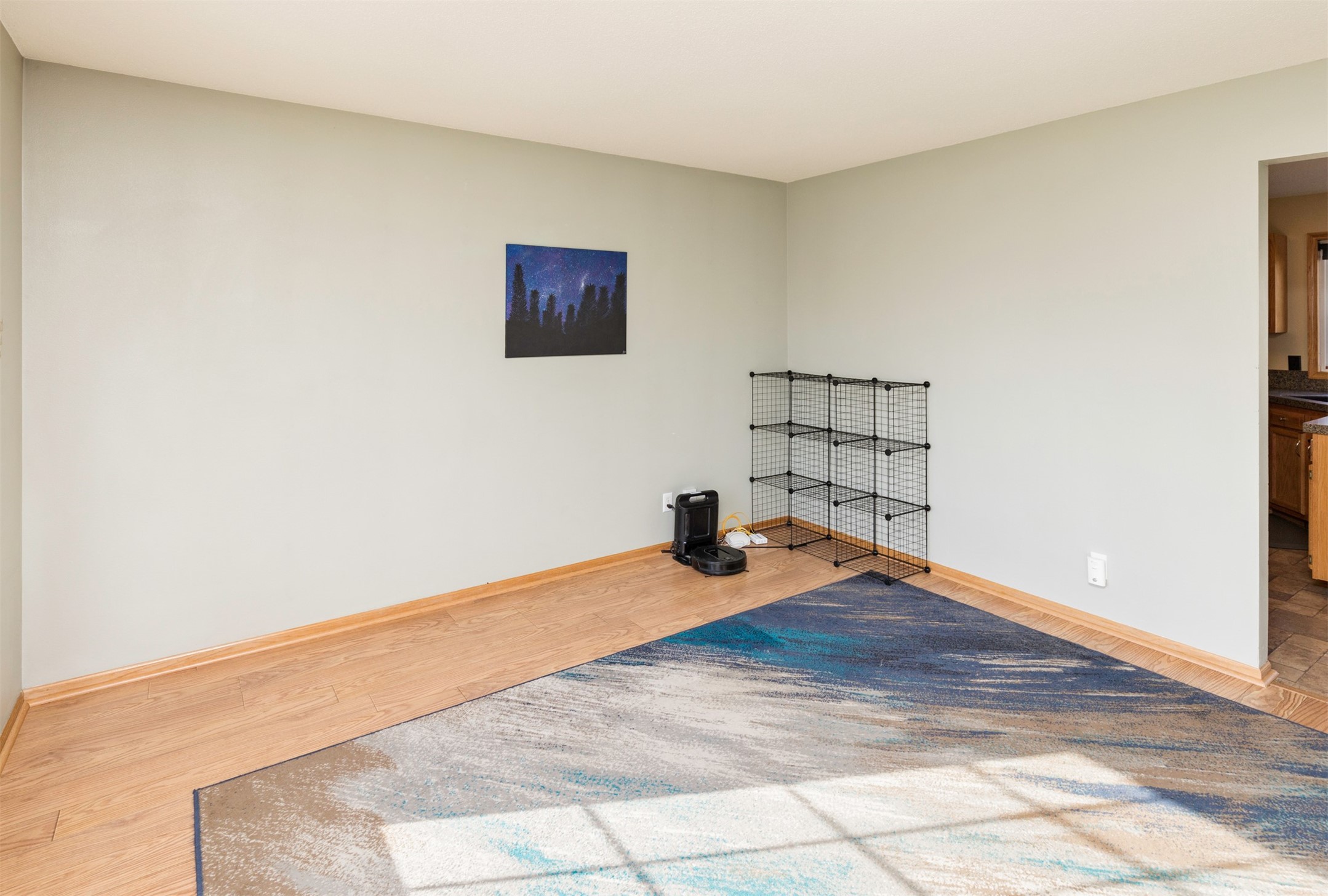 1910 Nw Logan Street Property Photo 3