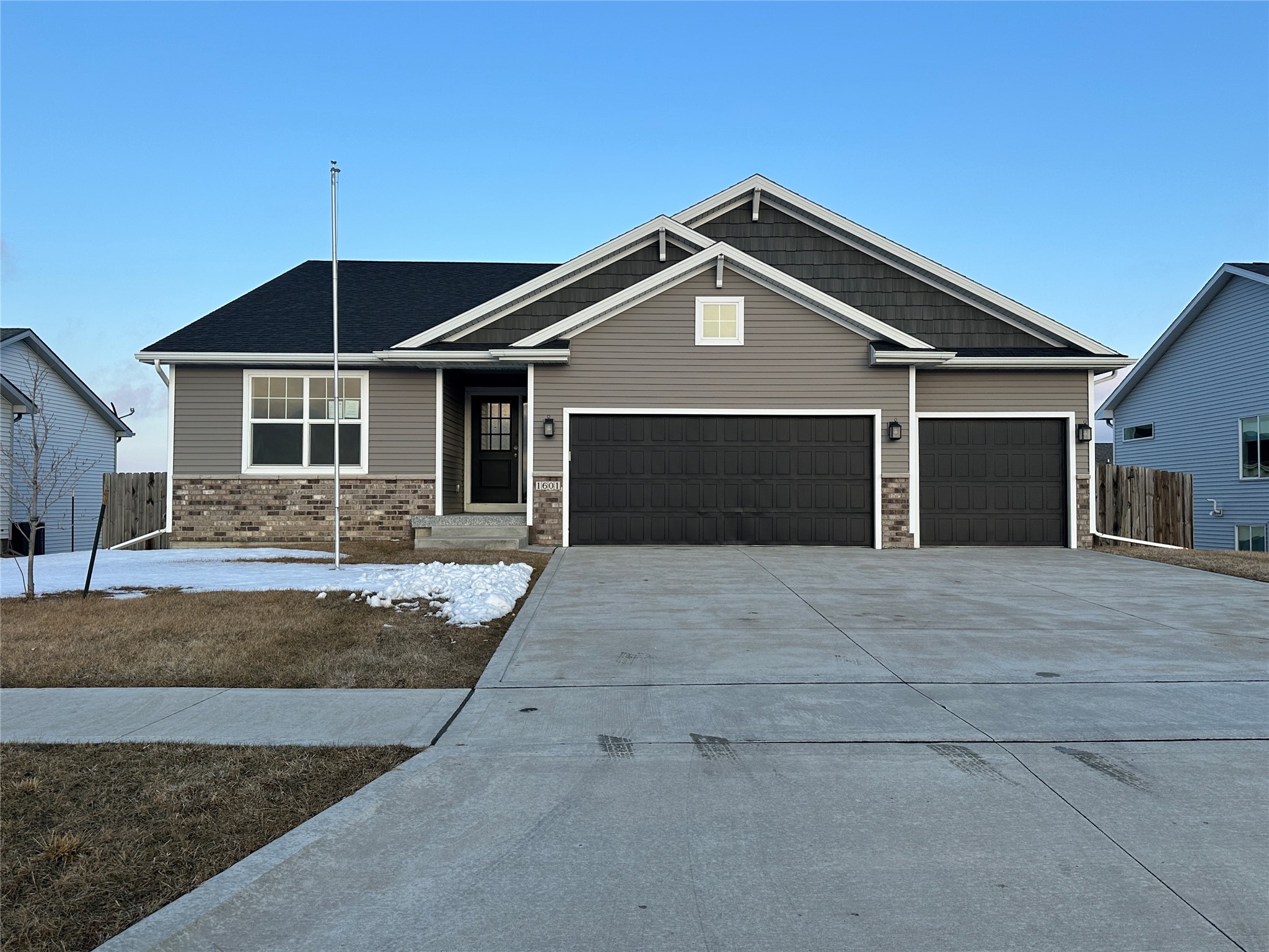 1601 Nw Abbie Drive Property Photo