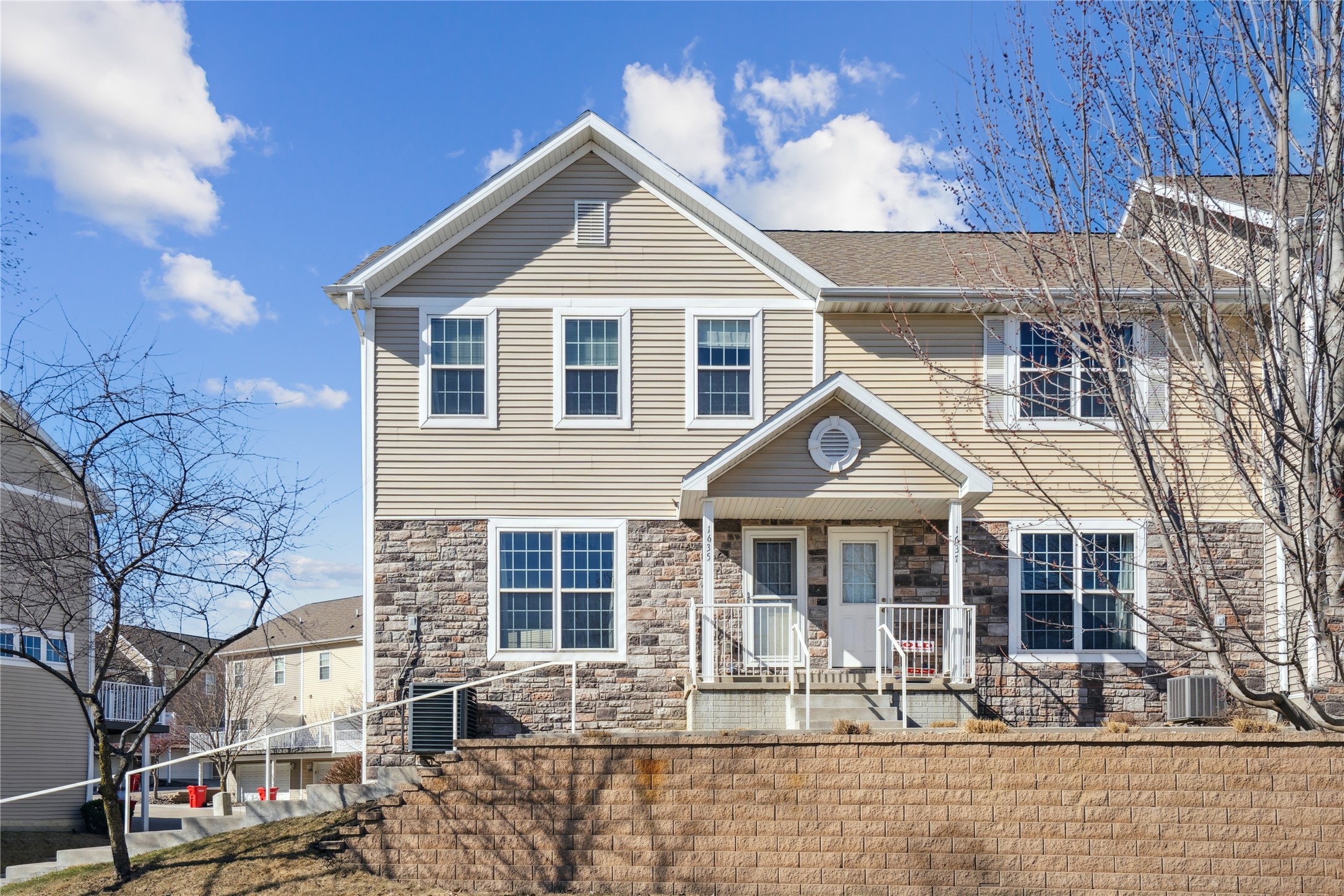1635 Sw White Birch Circle Property Photo