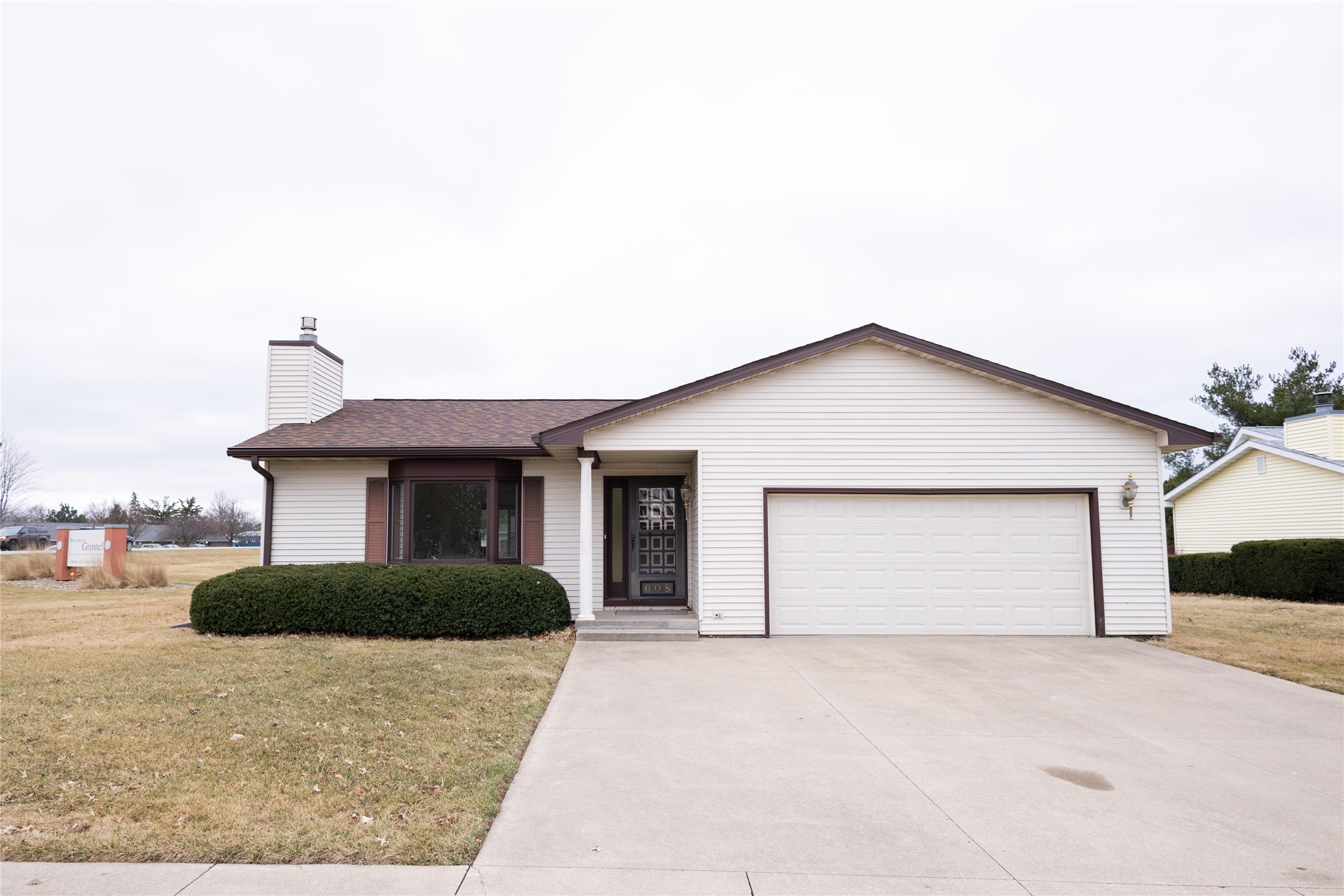 608 16th Avenue Property Photo