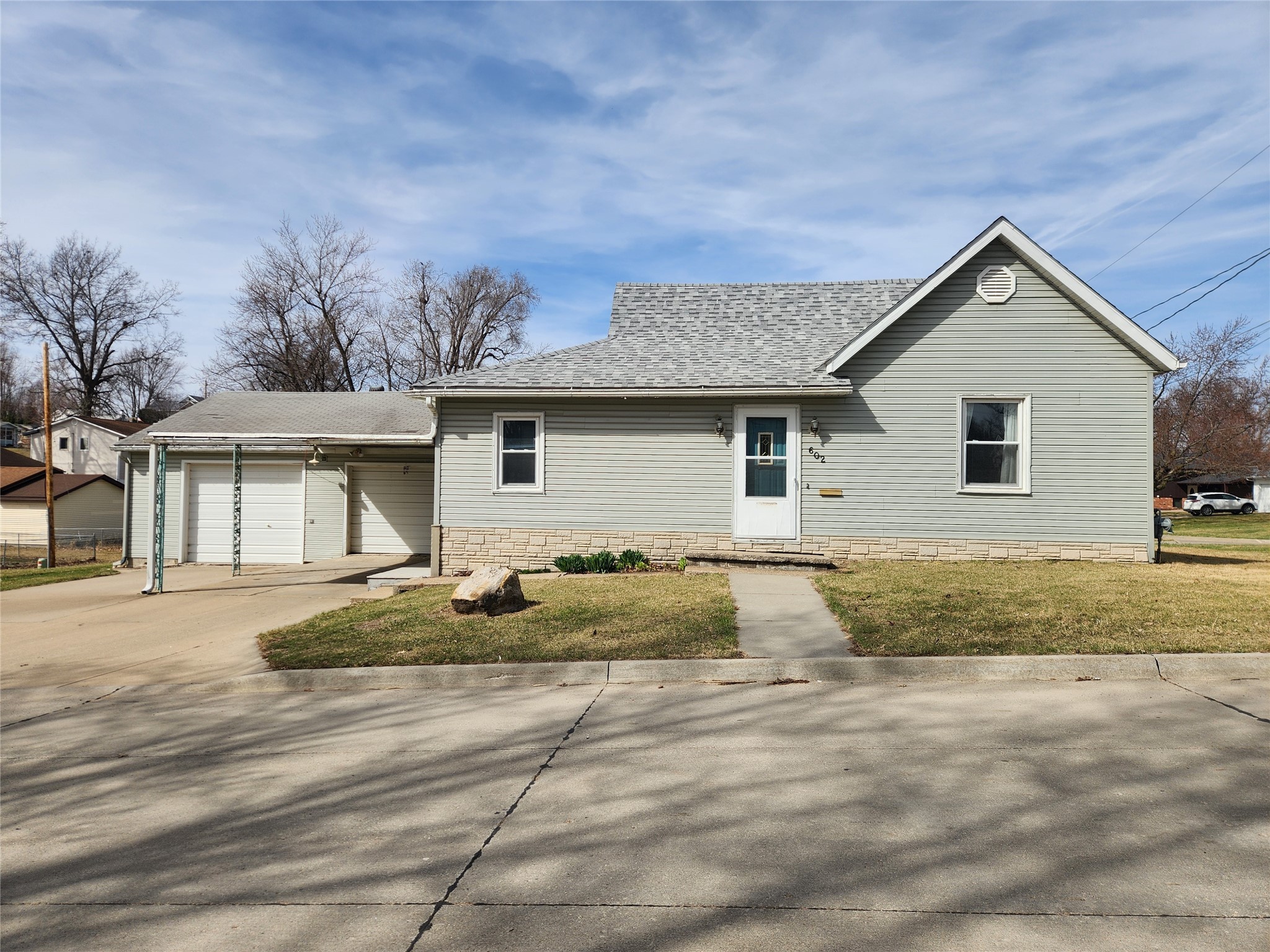 602 S Dayton Street Property Photo