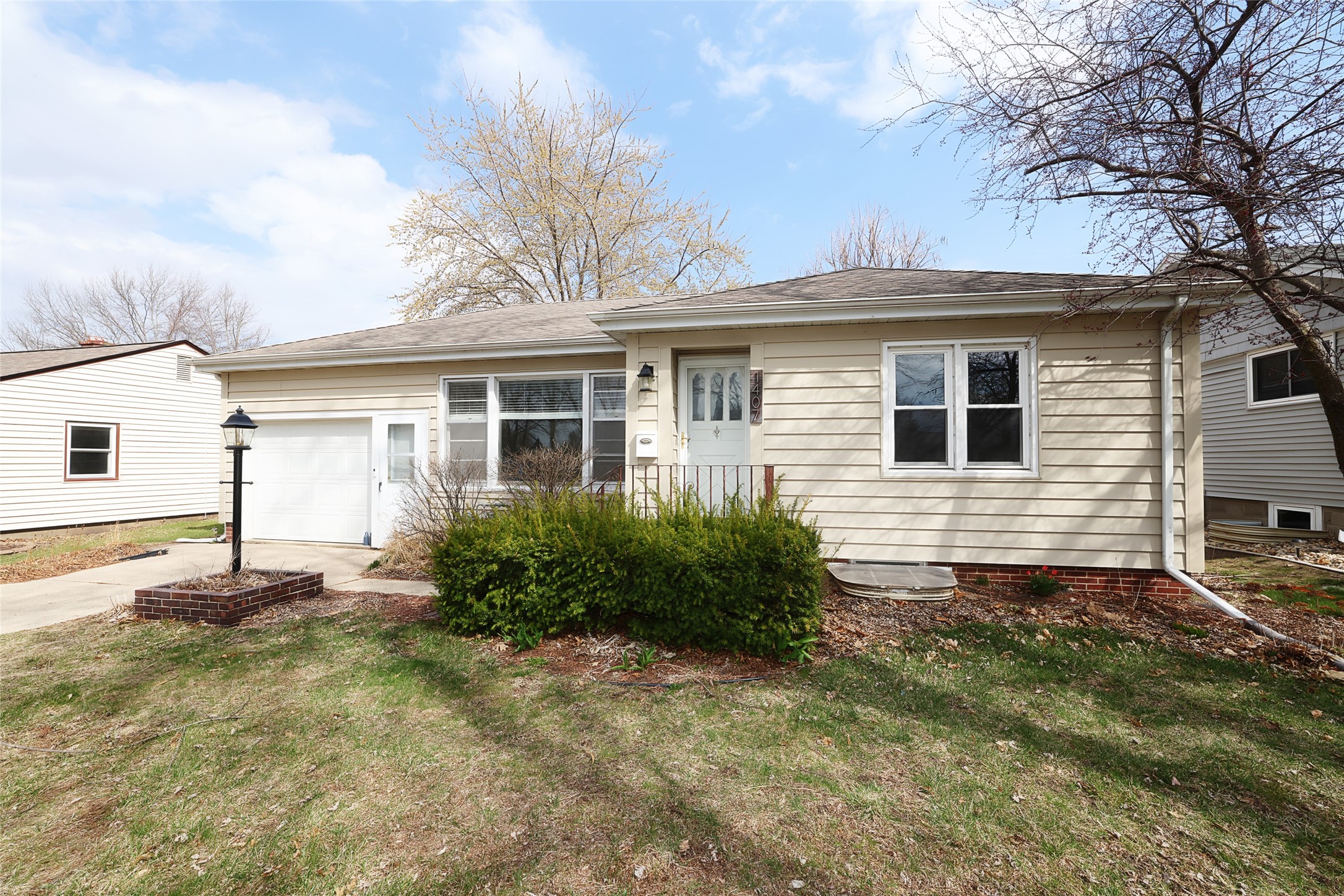 1407 Garst Avenue Property Photo 1