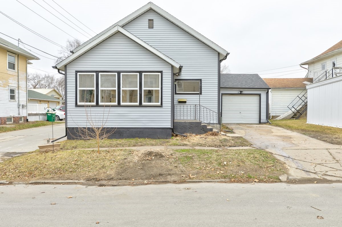 103 N Sycamore Street Property Photo 1