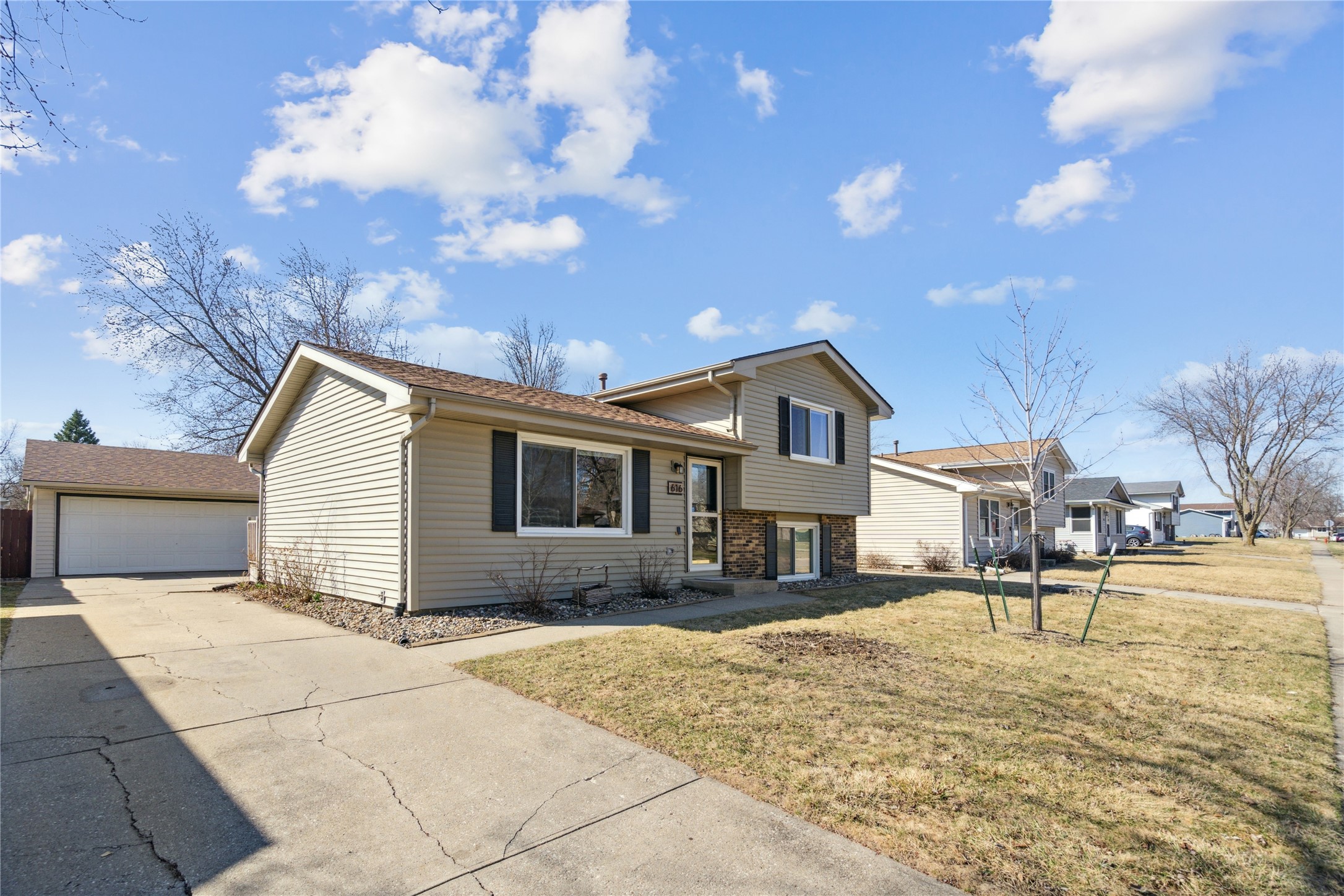 616 Ne 9th Street Property Photo