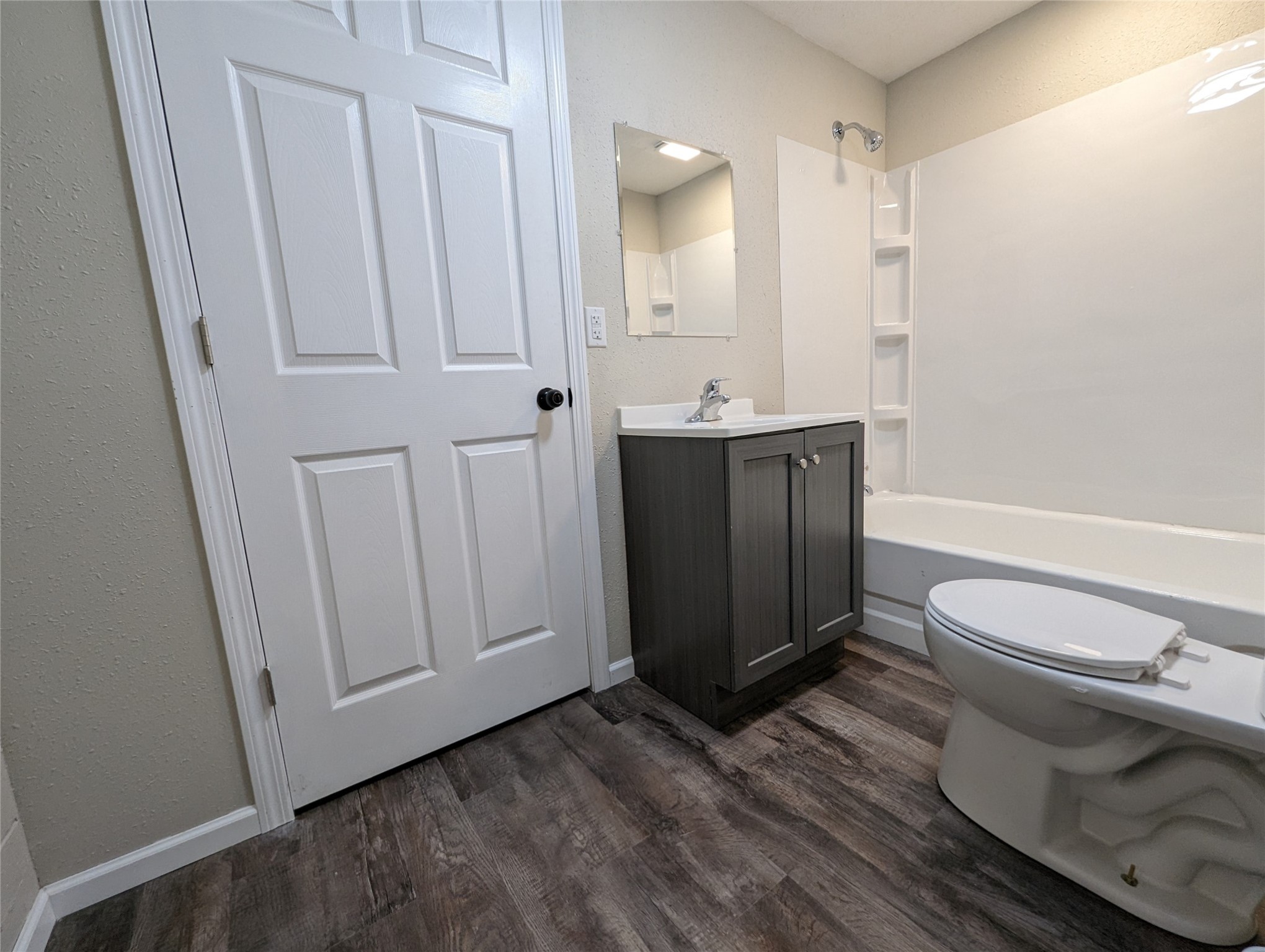 702 S Roche Street Property Photo 10