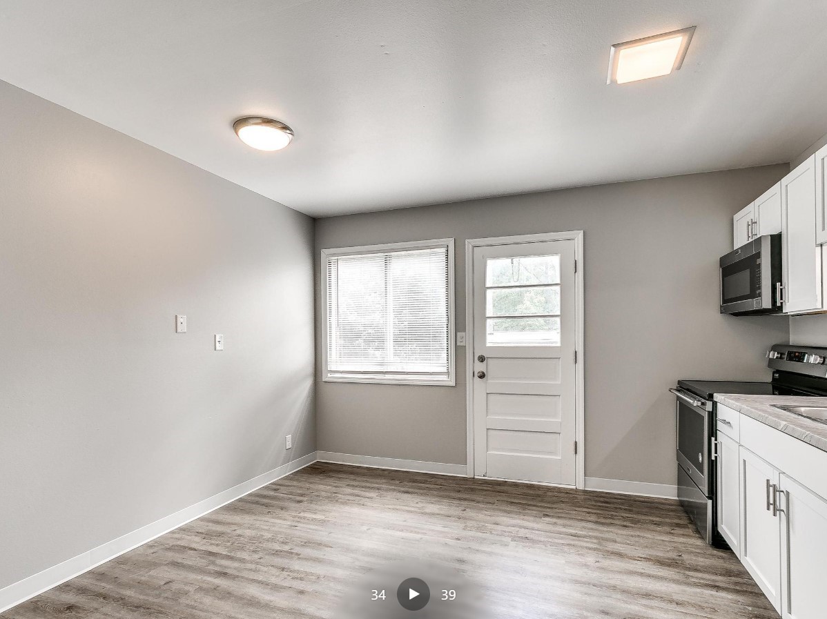 190 1st Street Property Photo 11