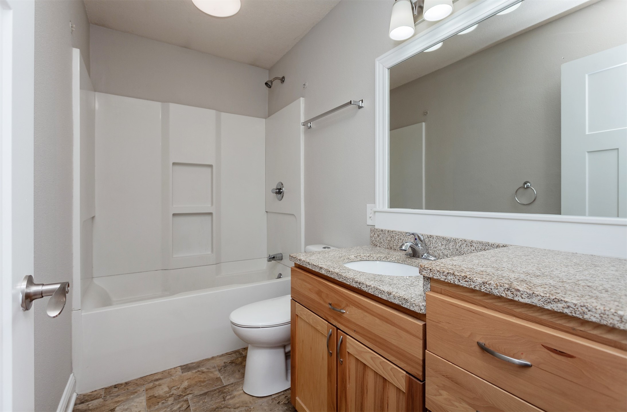 411 Opal Circle 413 Property Photo 14