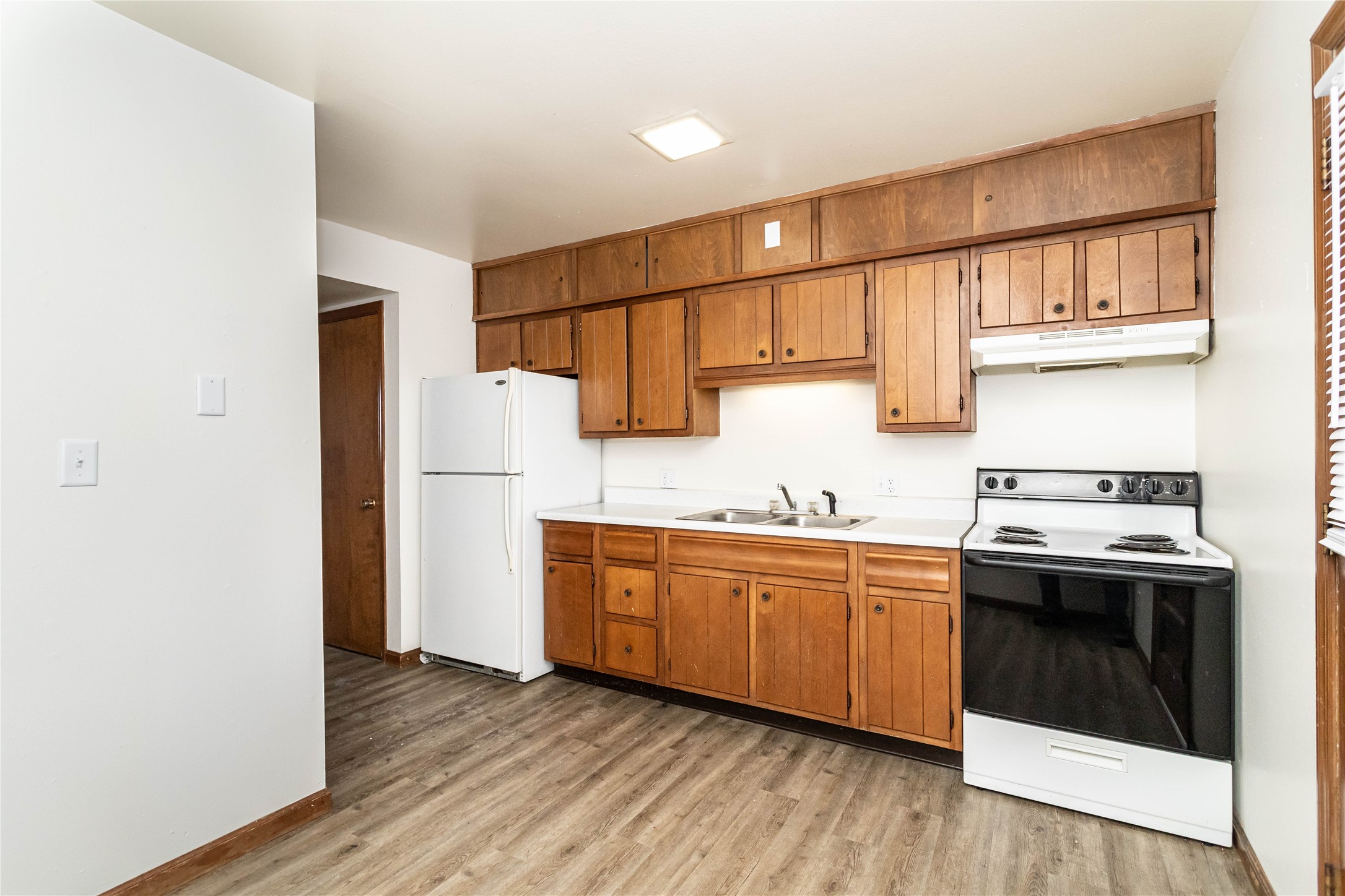 188 1st Street Property Photo 24