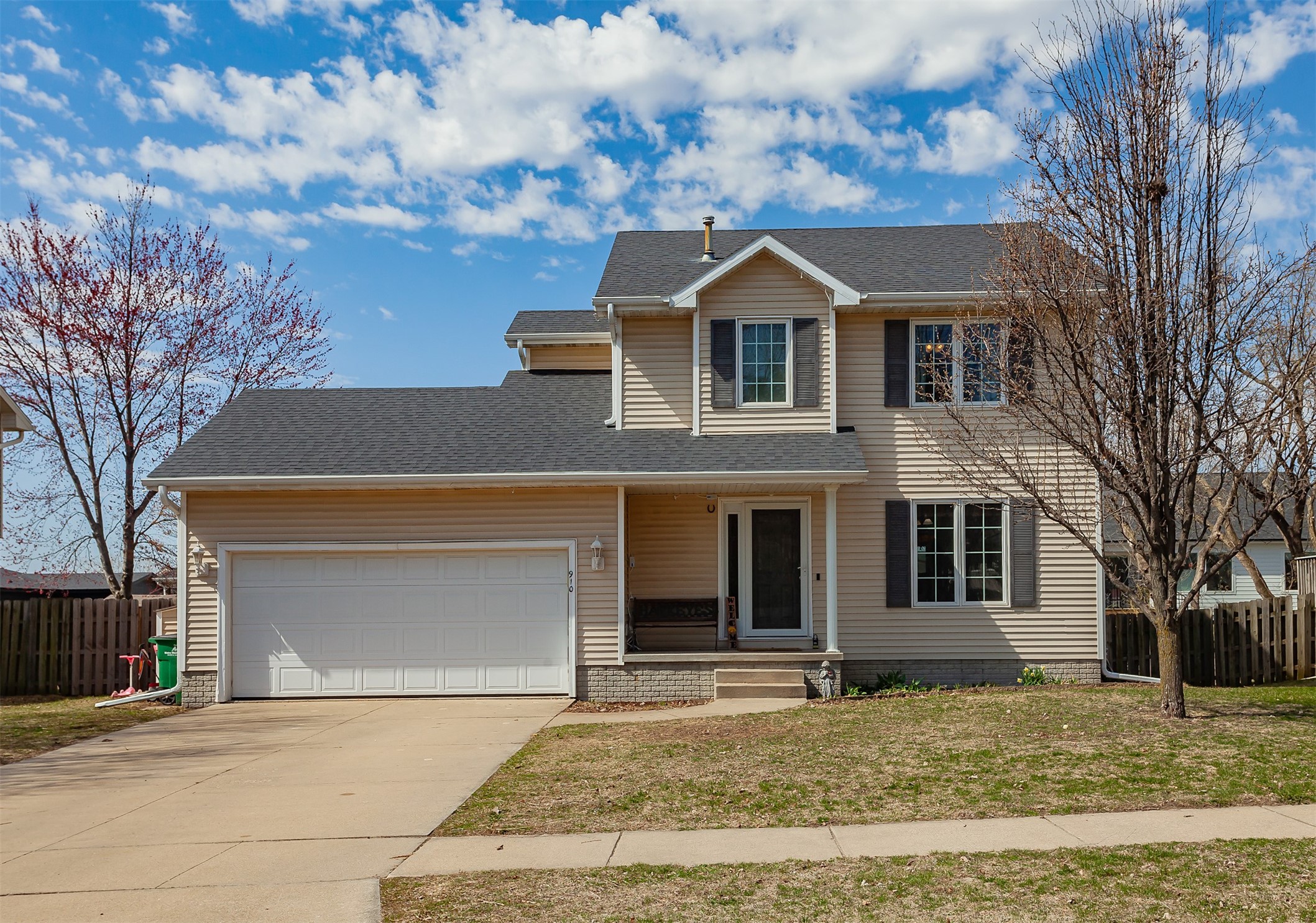 910 Tyler Street Property Photo