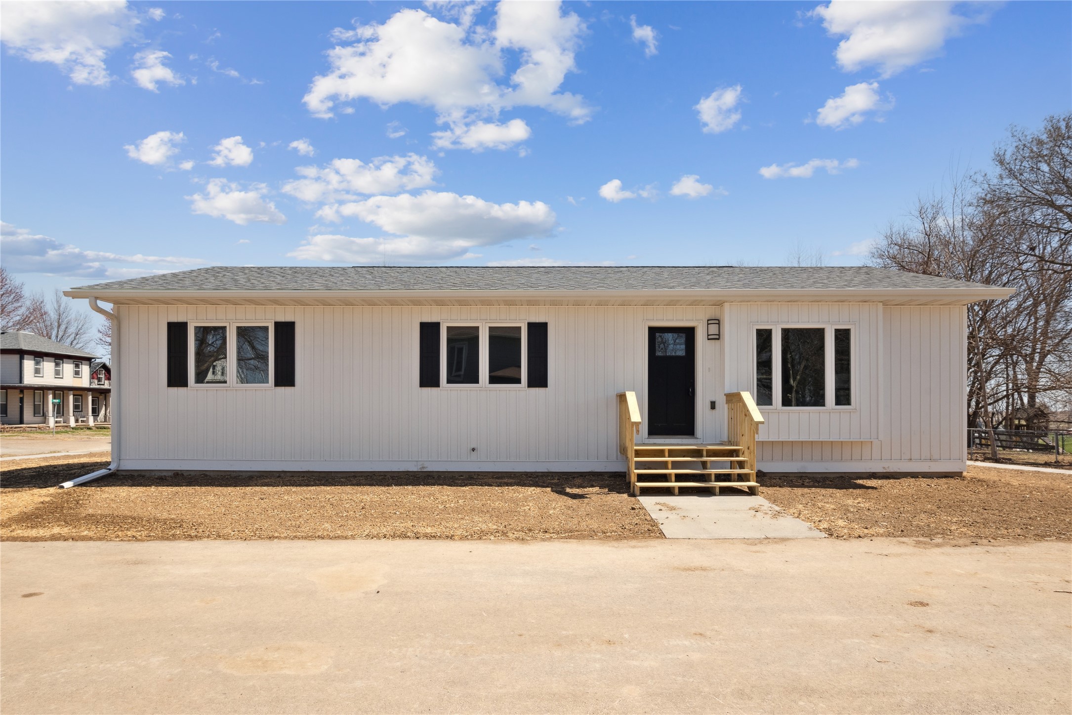 313 E Marion Street Property Photo