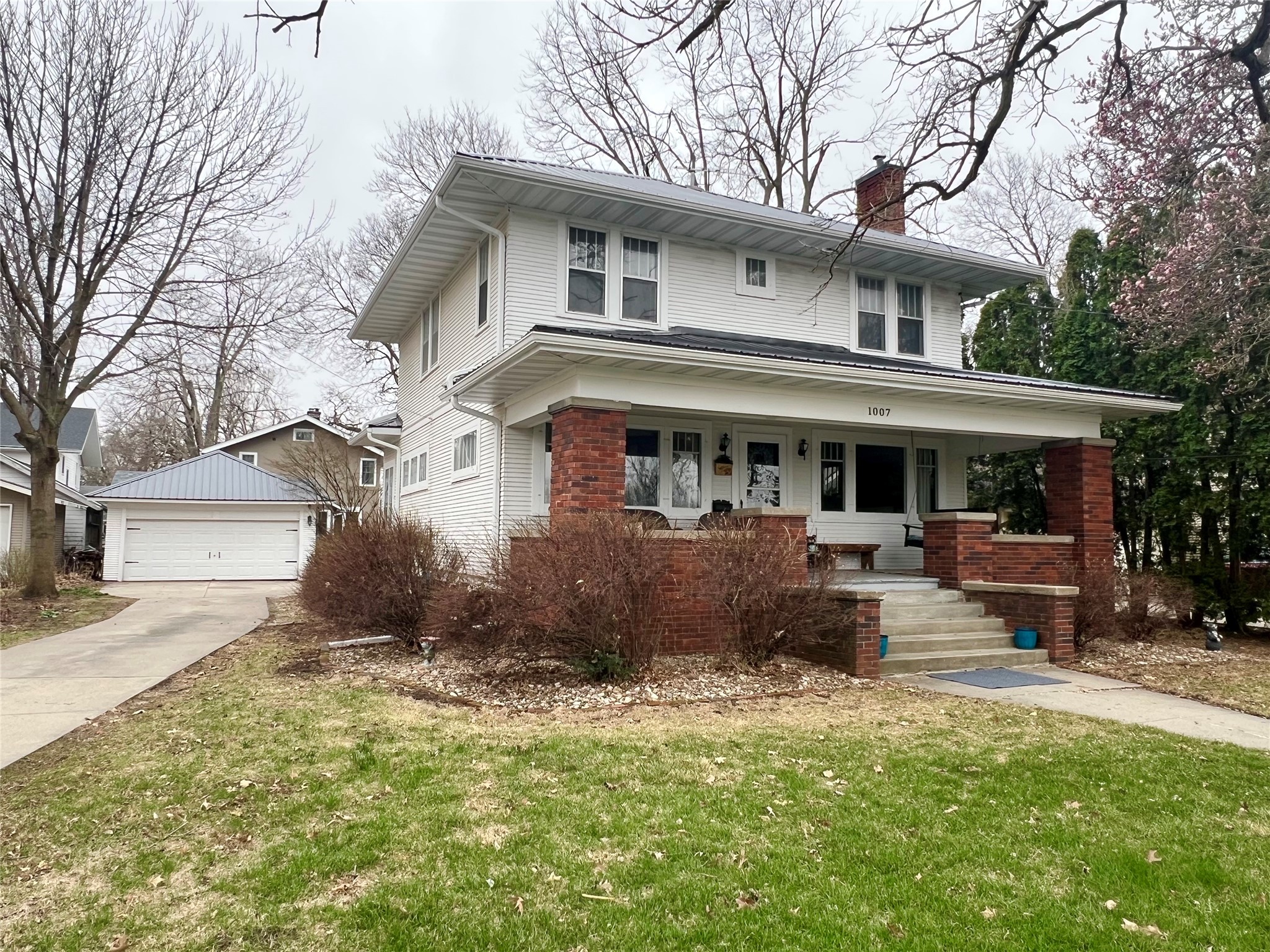 1007 S 5th Avenue W Property Photo