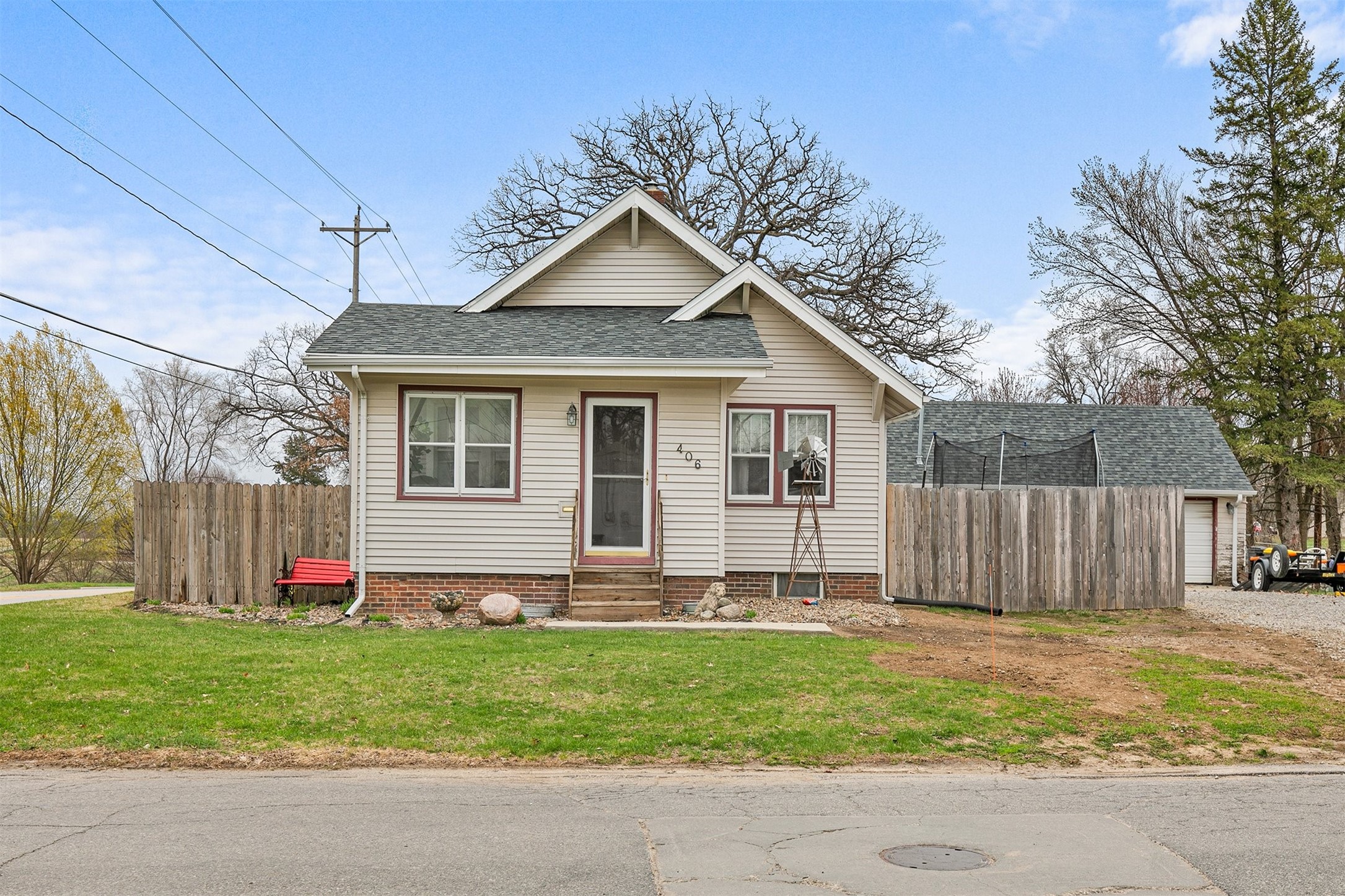 406 S Oak Park Avenue Property Photo