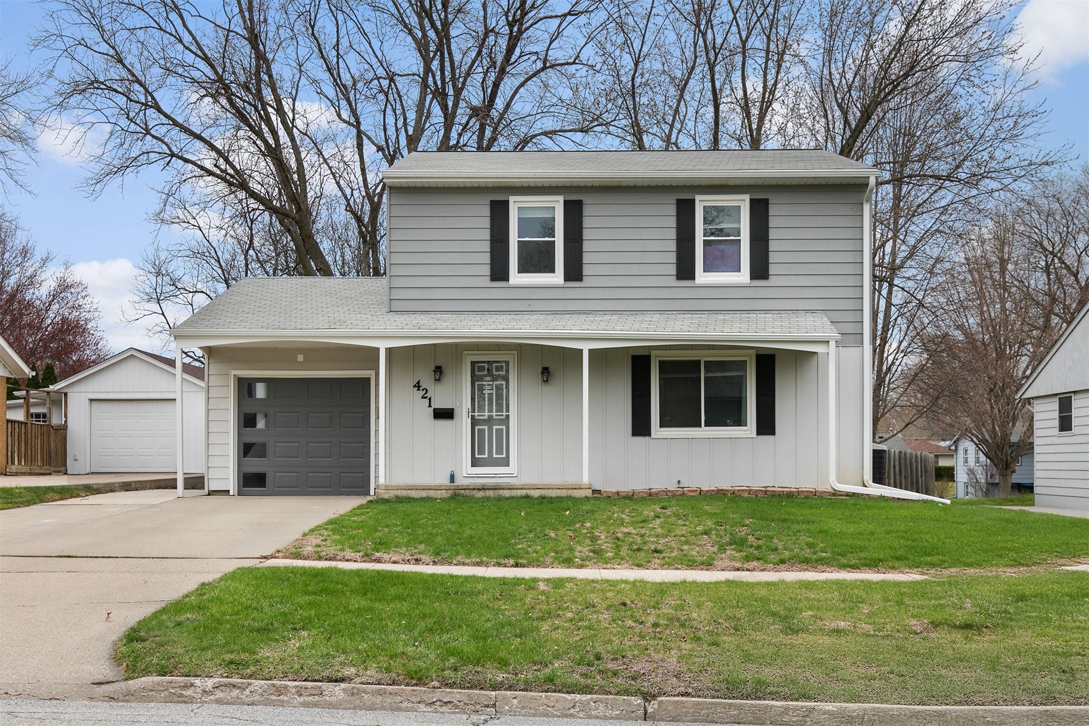 421 W Buchanan Street Property Photo