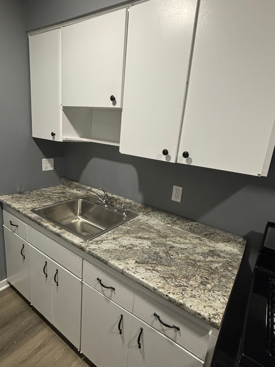 1608 Mondamin Avenue Property Photo 17