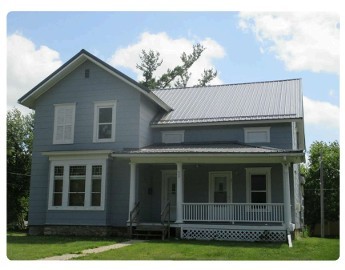832 East Street Property Photo
