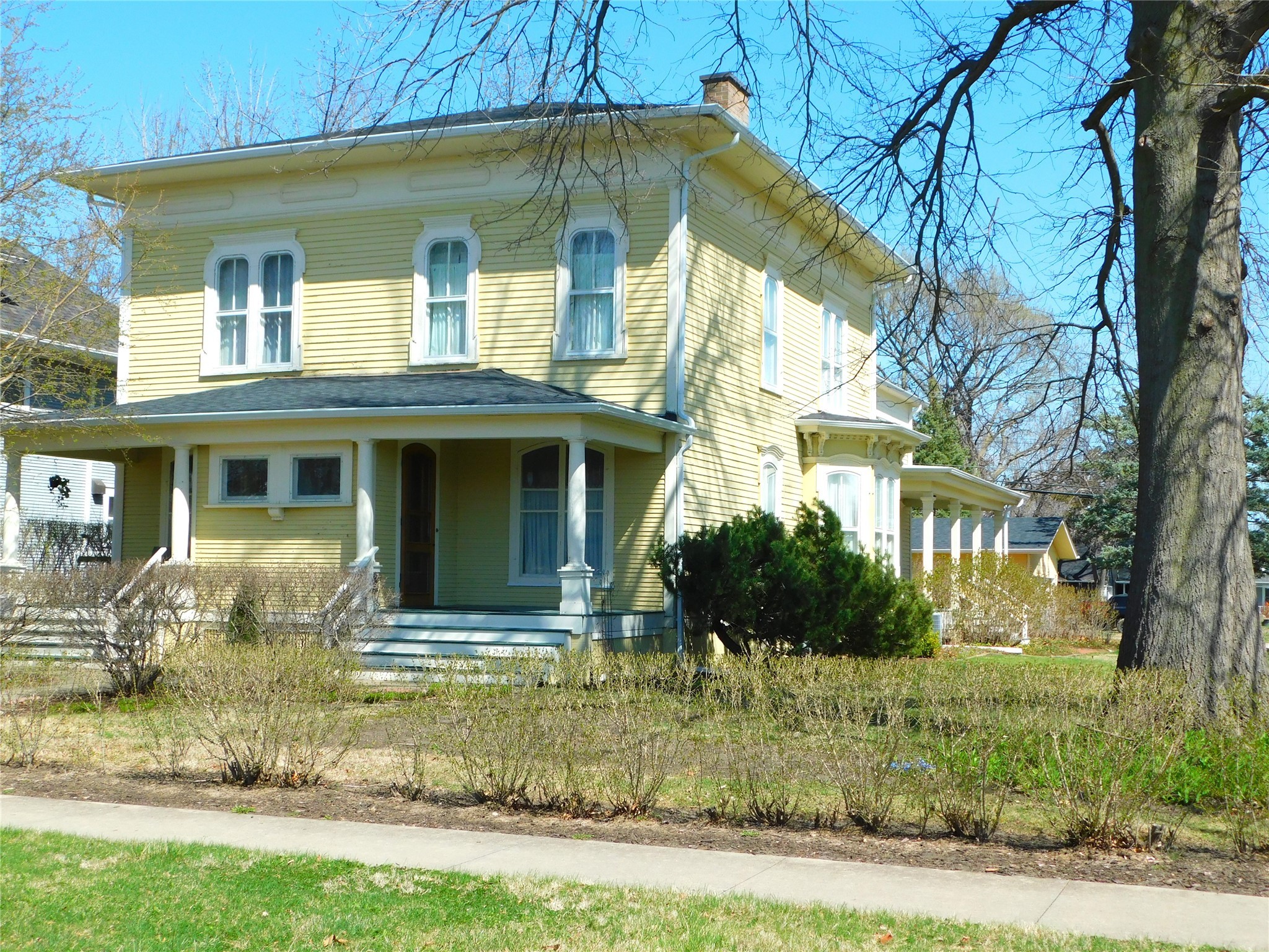 802 High Street Property Photo