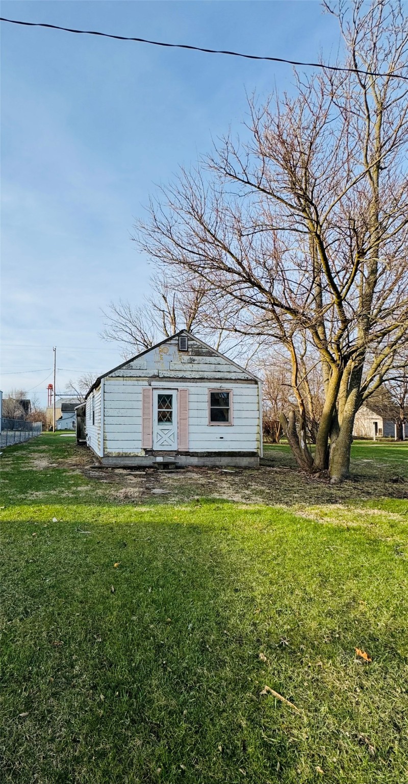 710 Dallas Street Property Photo
