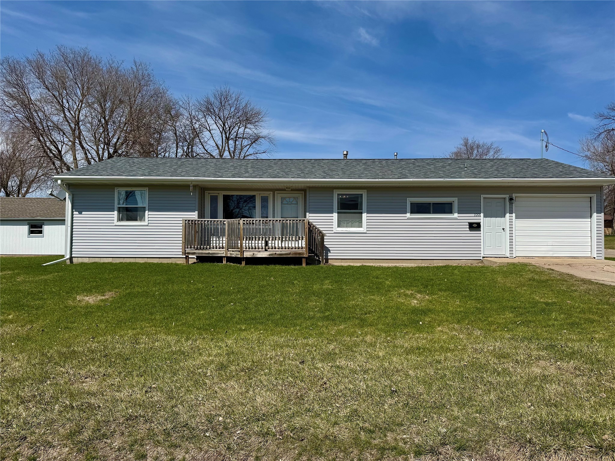 Eagle Grove Real Estate Listings Main Image