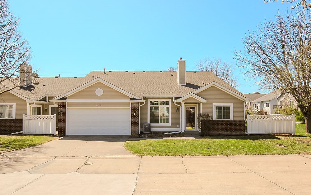 9516 Garnet Lane Property Photo