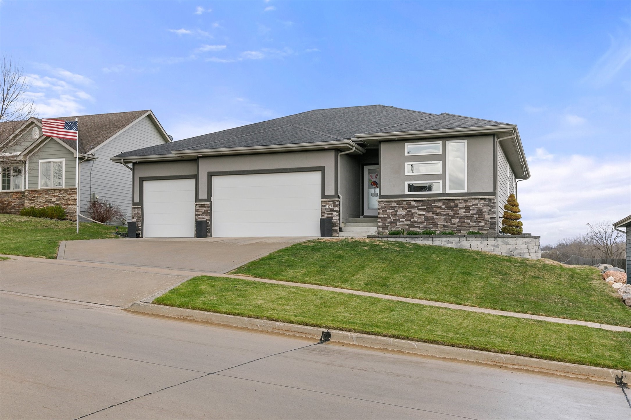 107 S 19th Court Property Photo