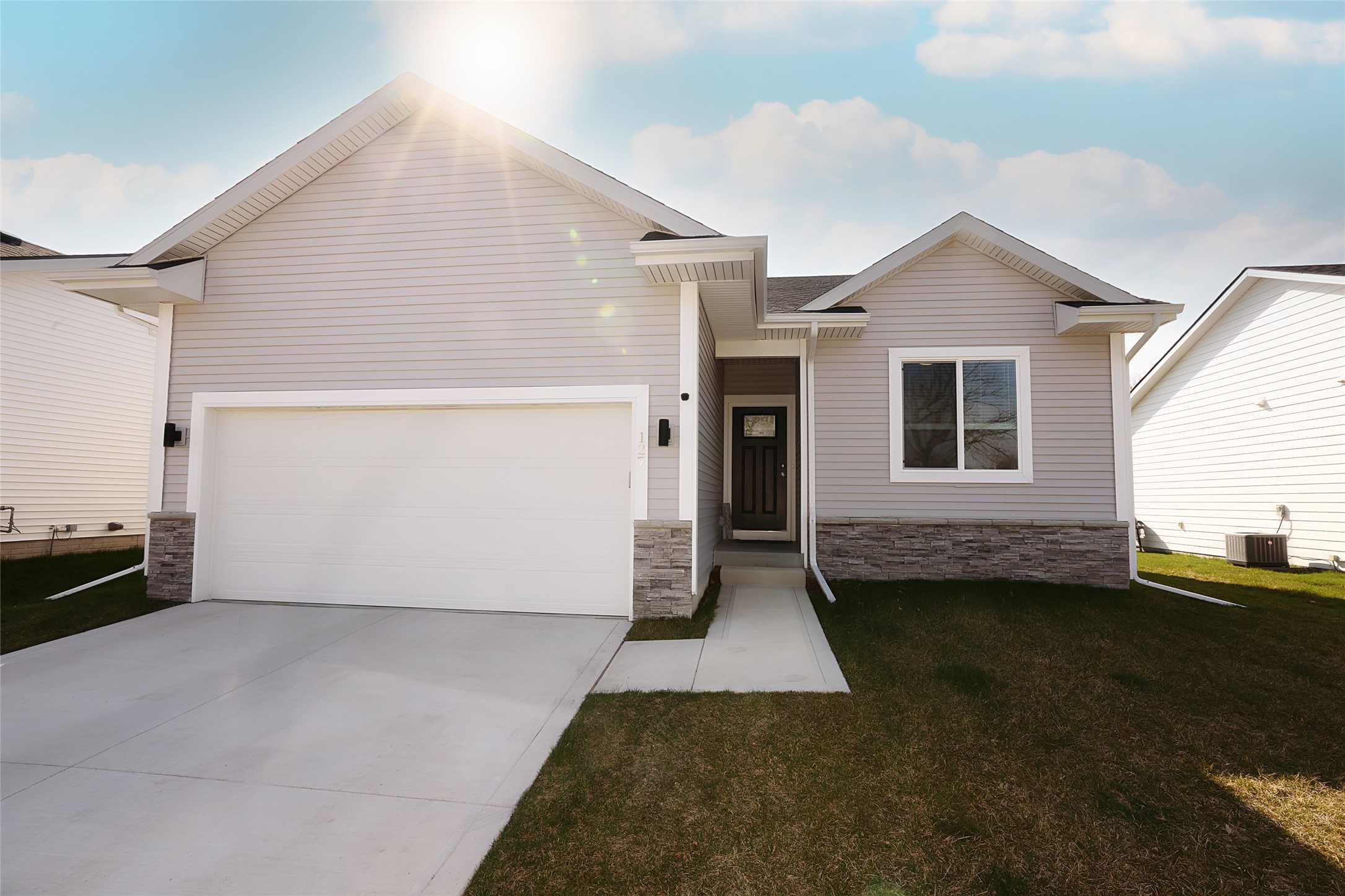 127 Destiny Drive Property Photo 3