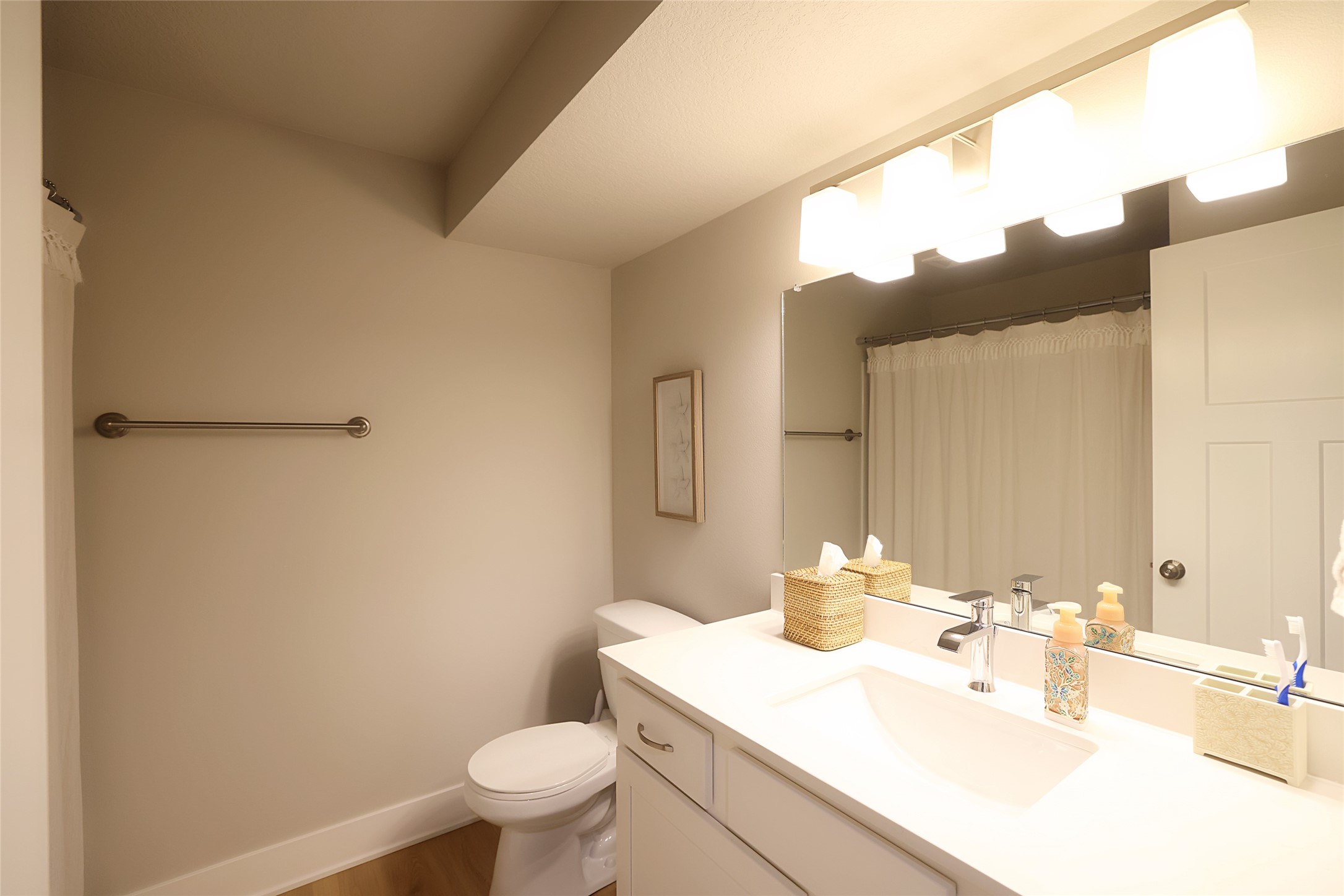 127 Destiny Drive Property Photo 21