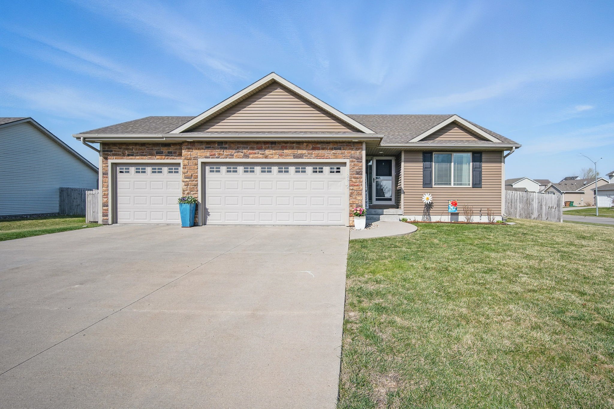 2812 Se Diamond Drive Property Photo