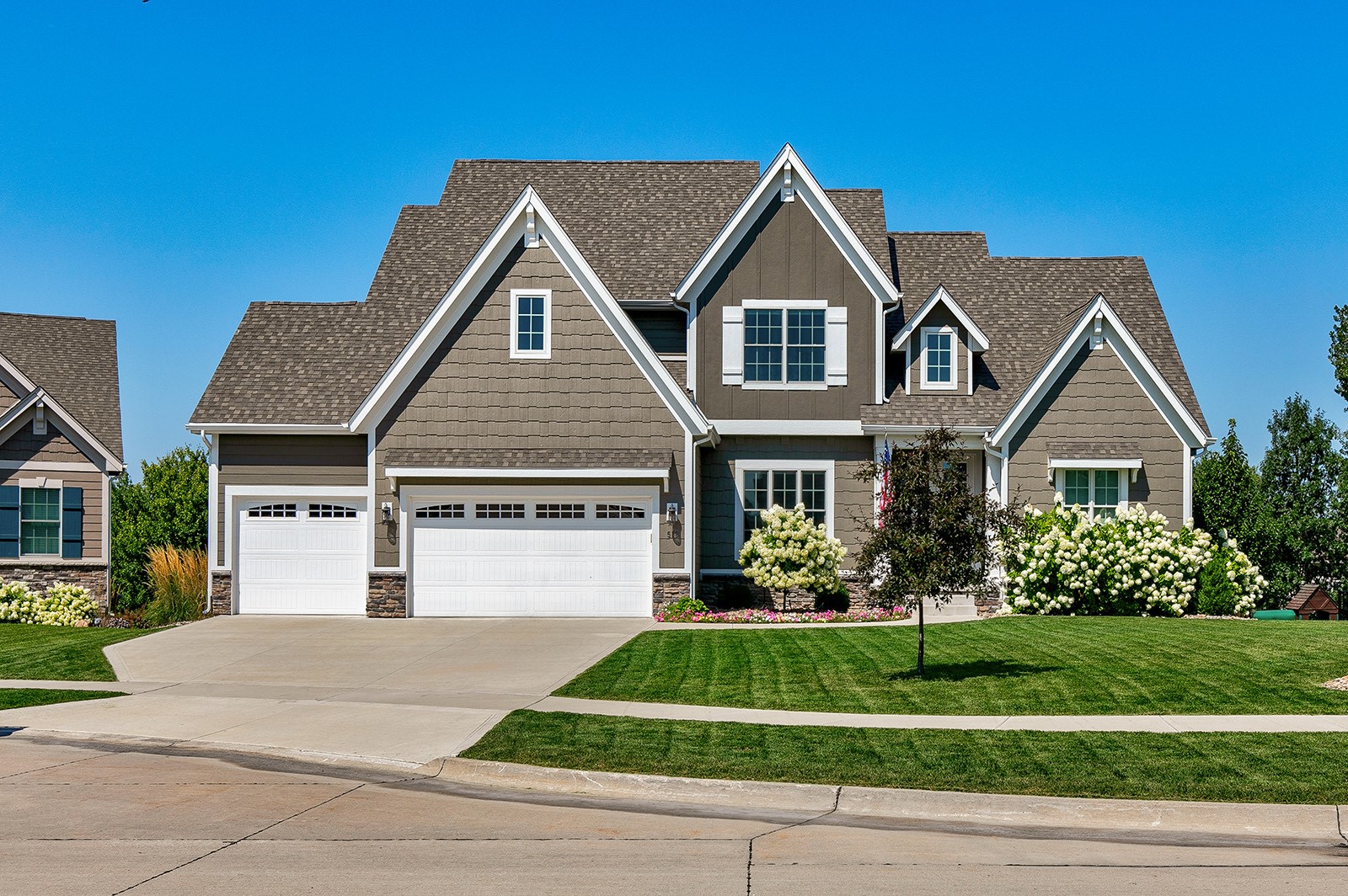 518 Sw Driftwood Court Property Photo