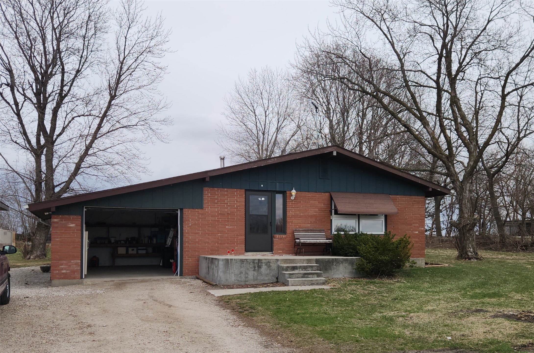 Harcourt Real Estate Listings Main Image