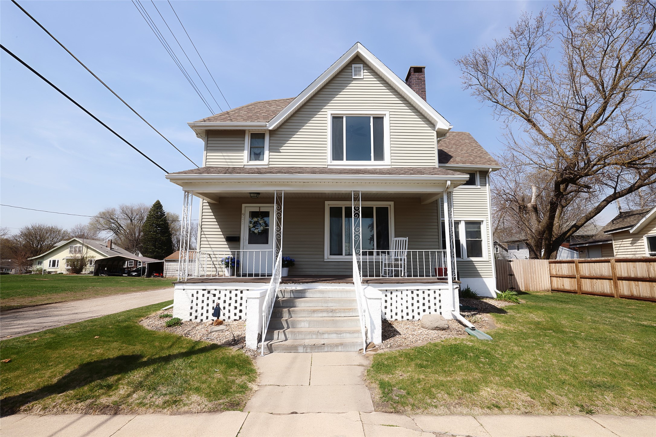 921 13th Street Property Photo 1