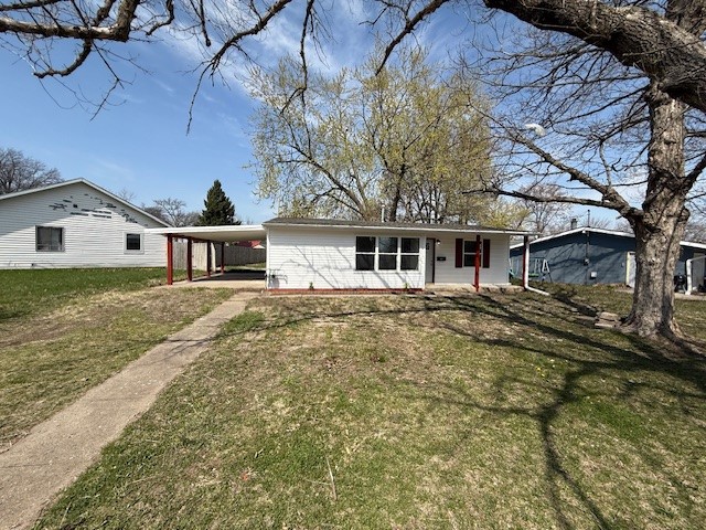 801 Middle Street W Property Photo