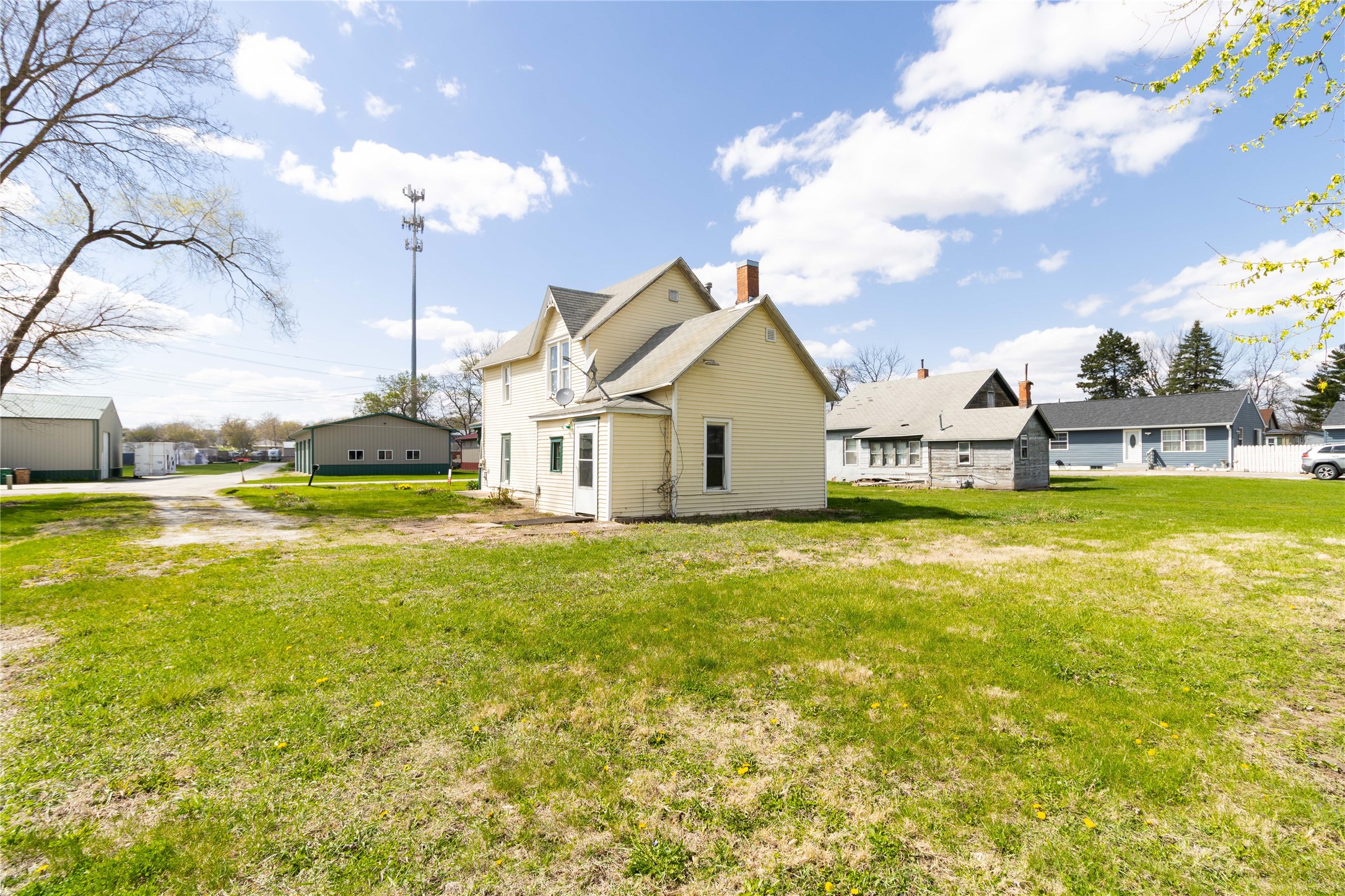 205 Jefferson Street Property Photo