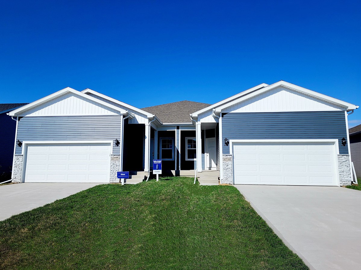 4776 172nd Street Property Photo 1