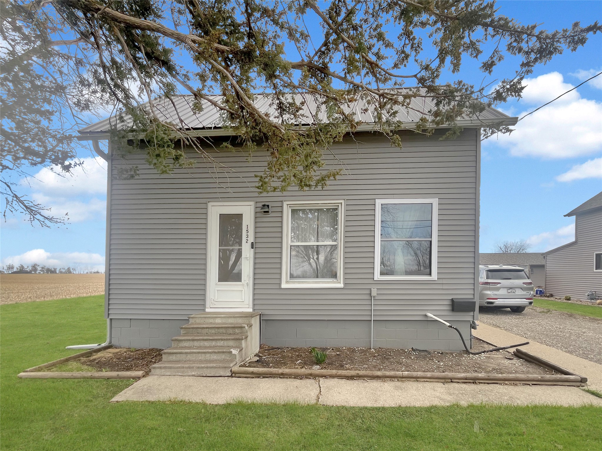 1532 Davis Avenue Property Photo