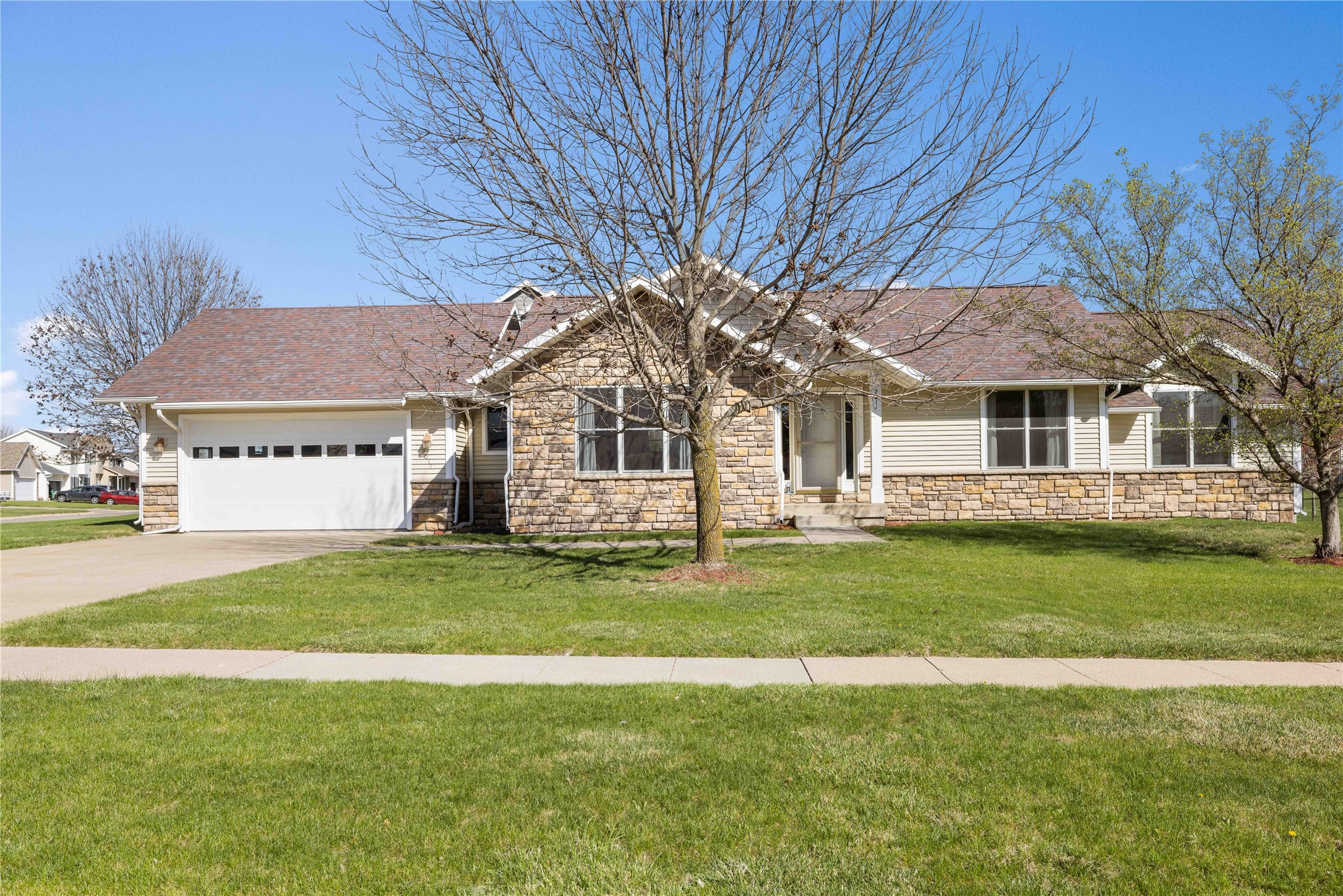 Southeast Polk Real Estate Listings Main Image