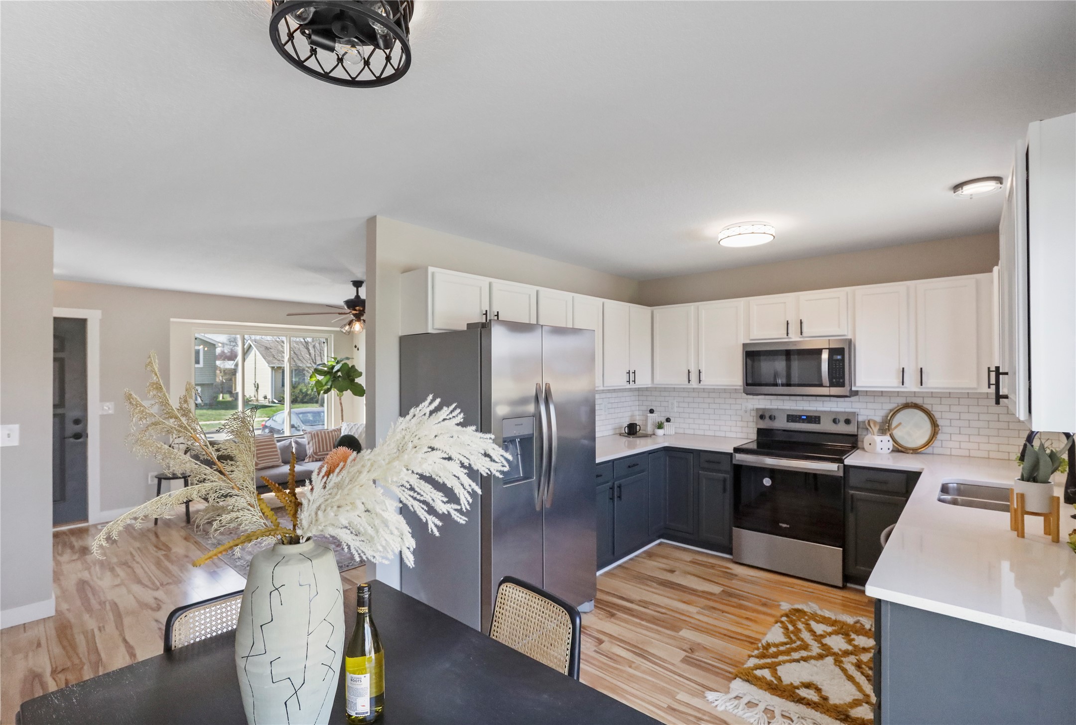 221 Ne Trent Avenue Property Photo